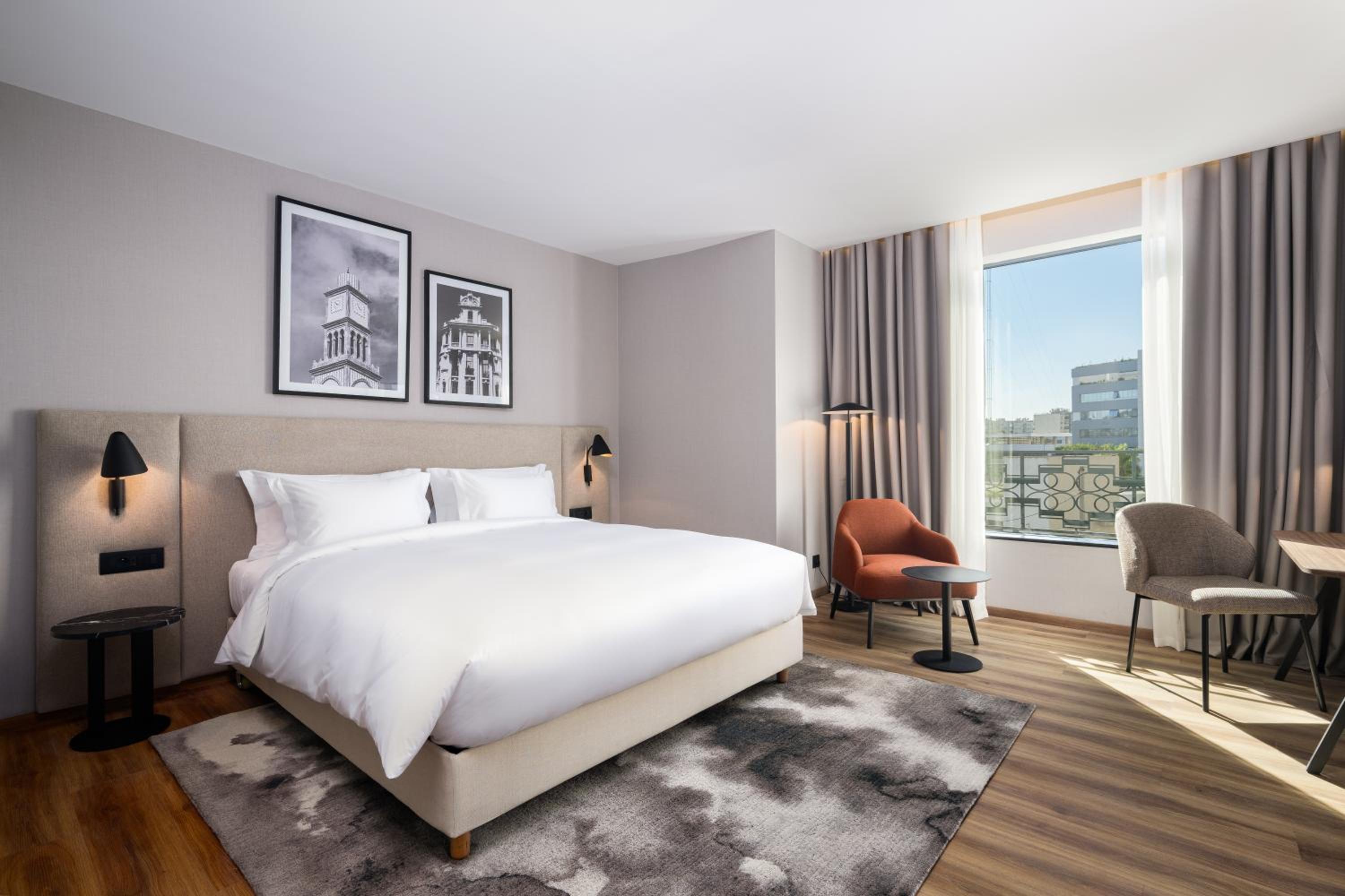Superior Room - Skyline - Photo 4