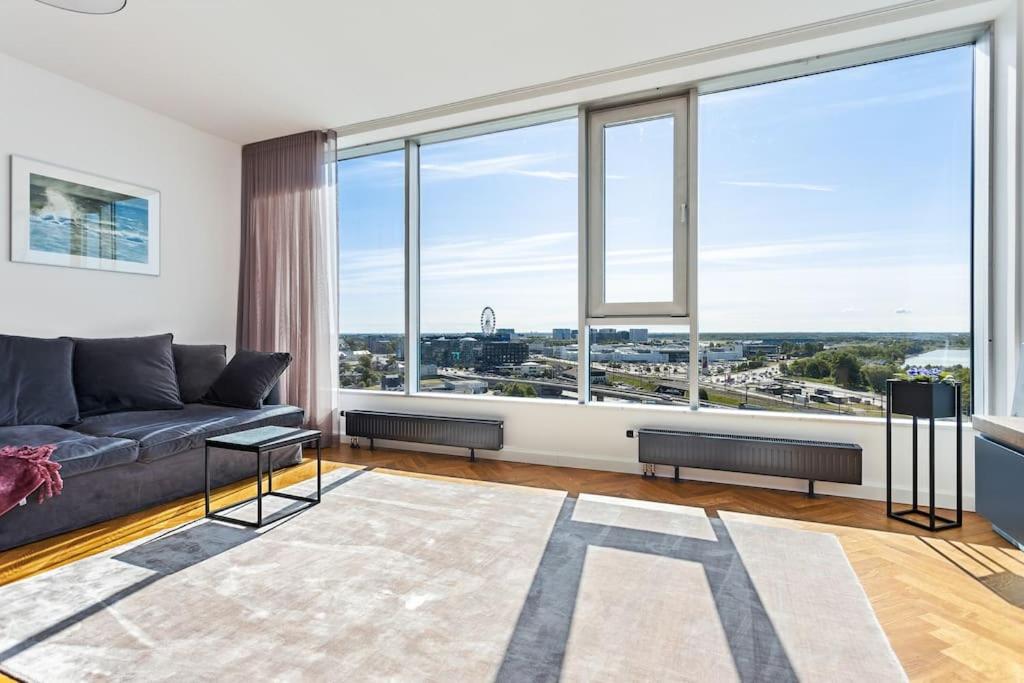 One-Bedroom Apartment photo 3