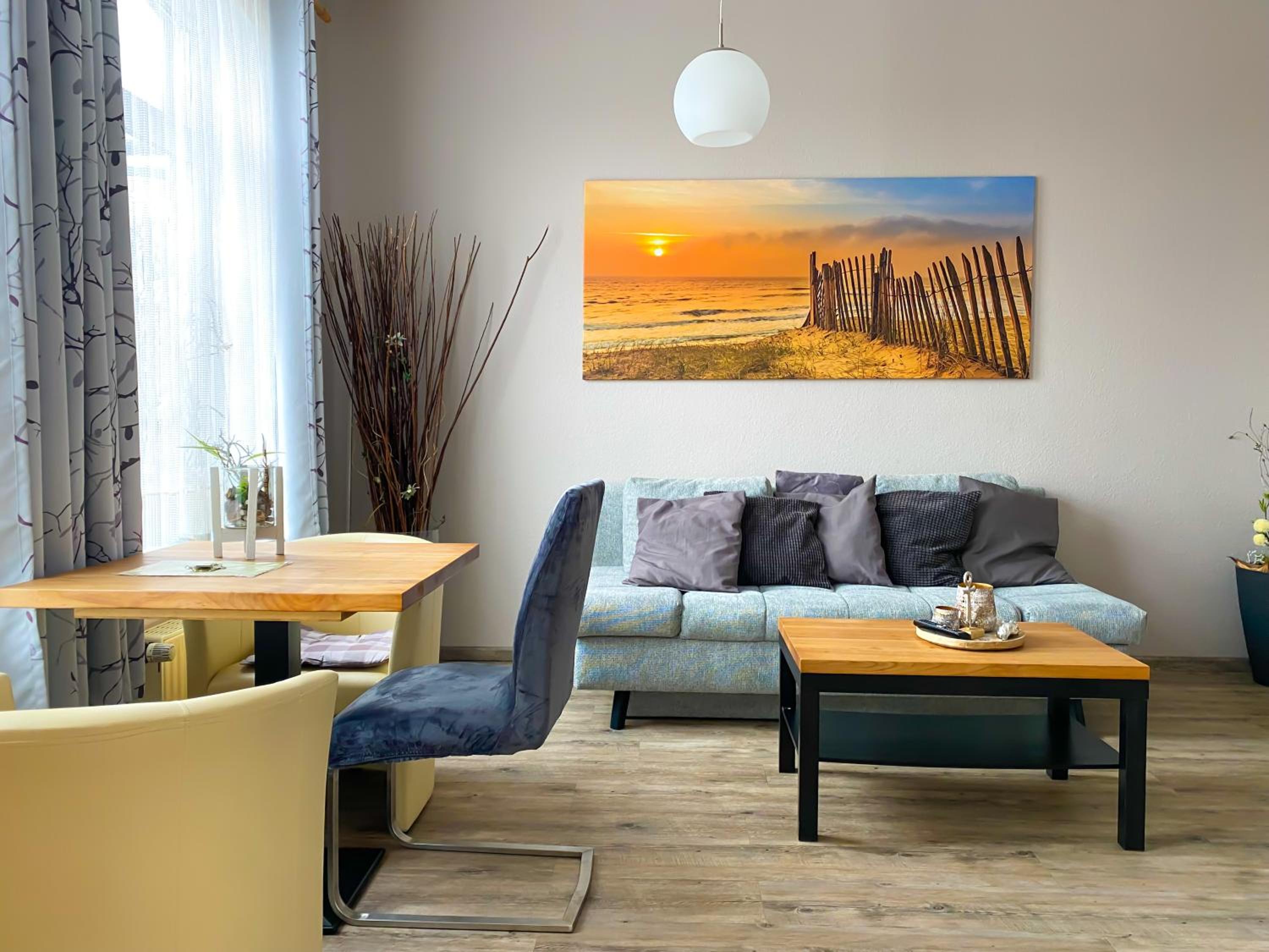 One-Bedroom Apartment - Photo 1