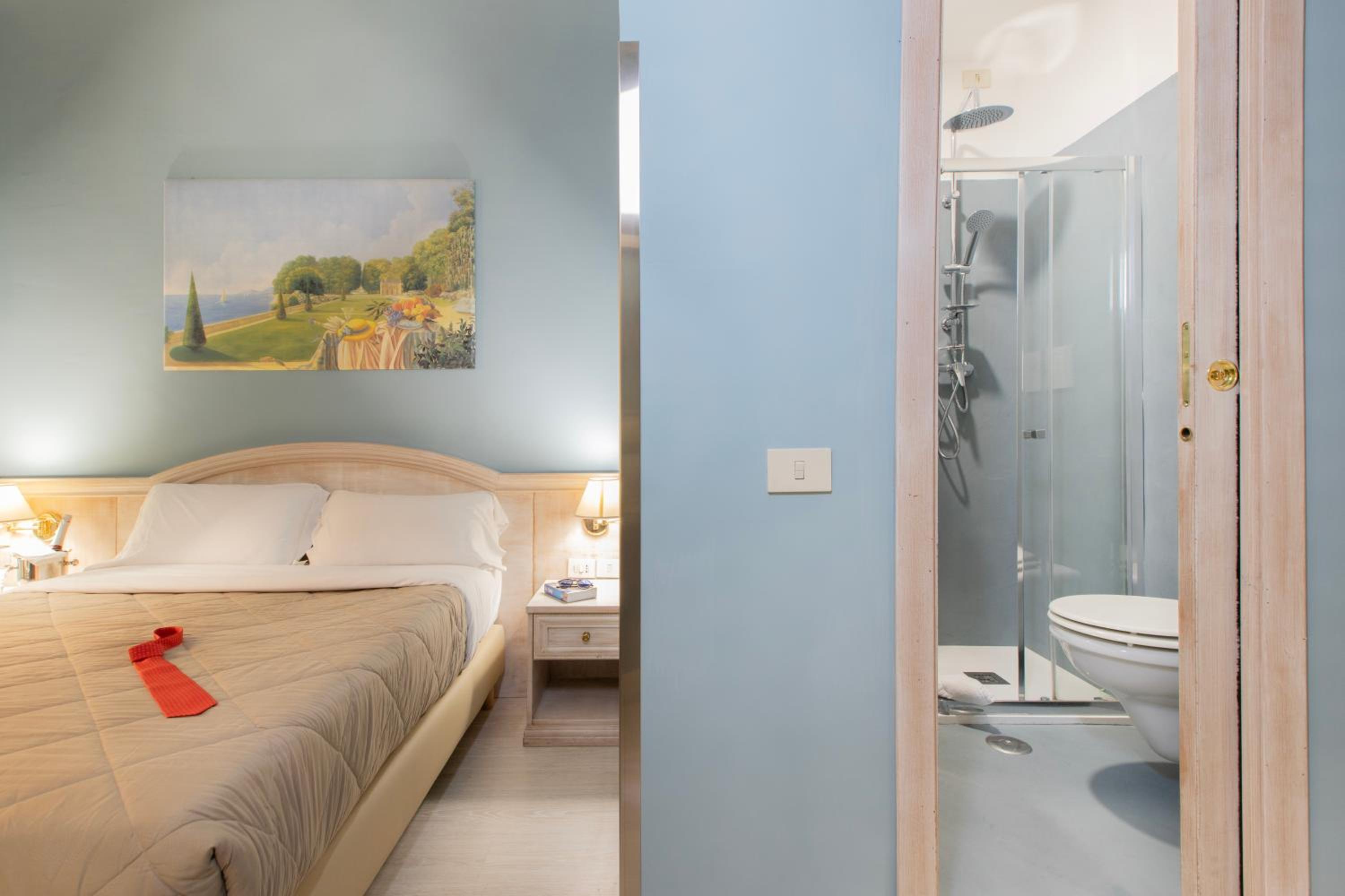 Double or Twin Room photo 1