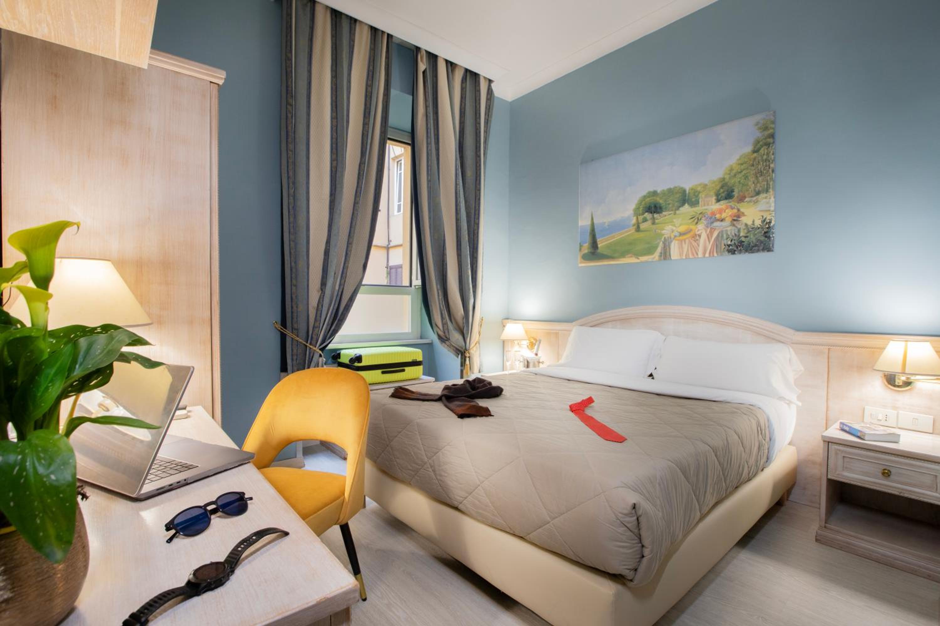 Double or Twin Room photo 3