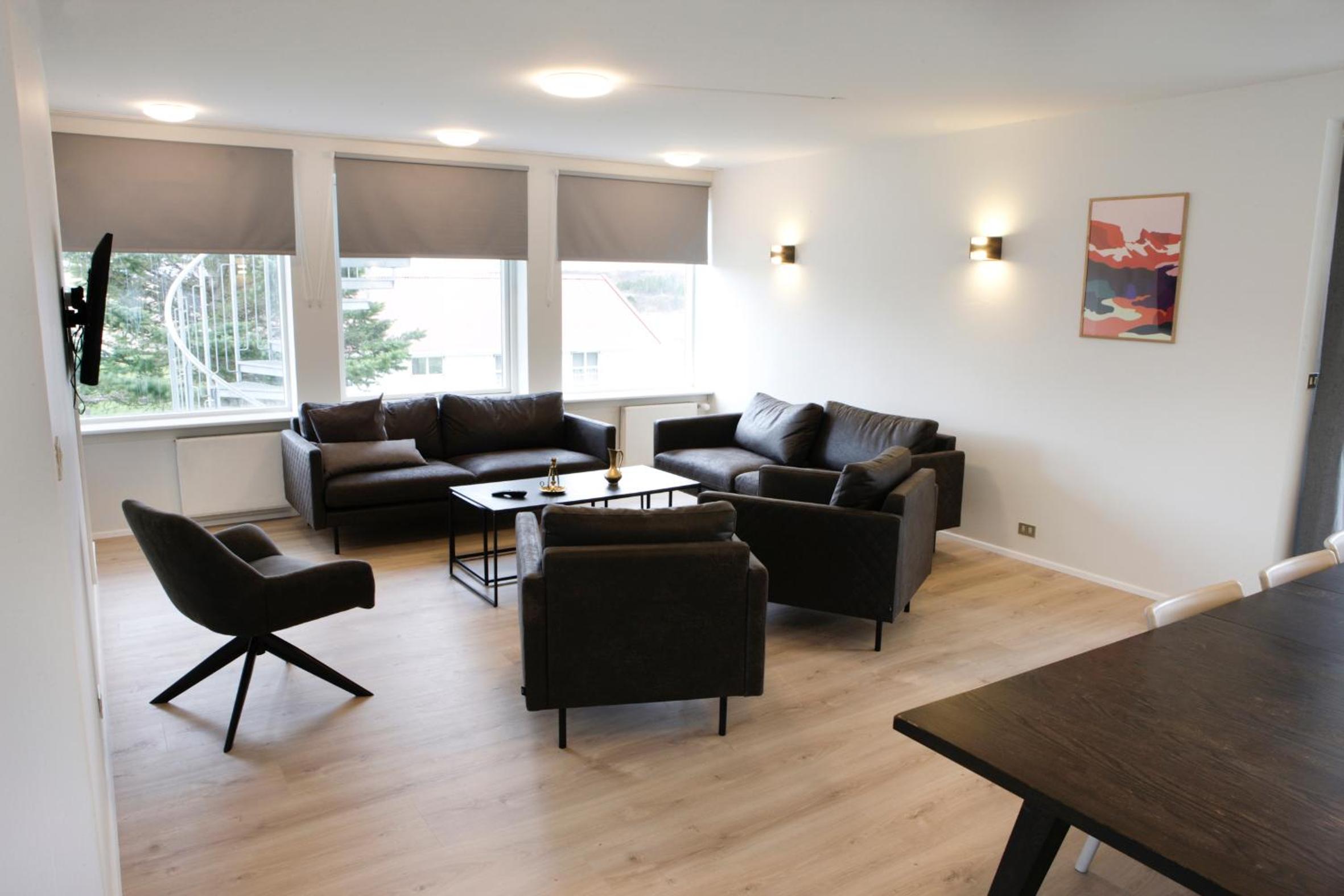 Apartment photo 1