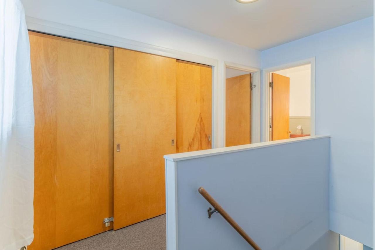 Four-Bedroom Vacation Home photo 2