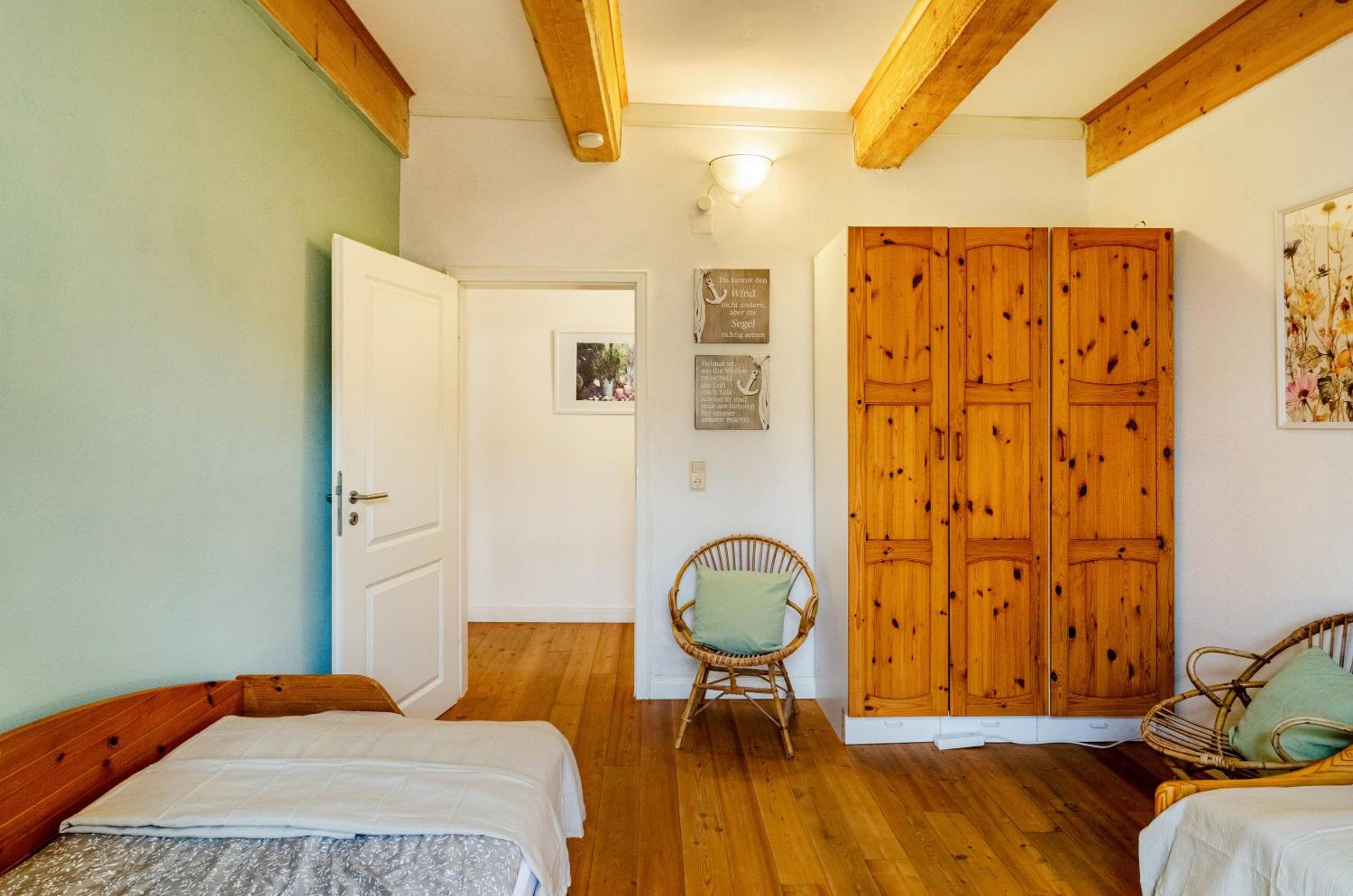 Two-Bedroom Deluxe Apartment with Garden View photo 3