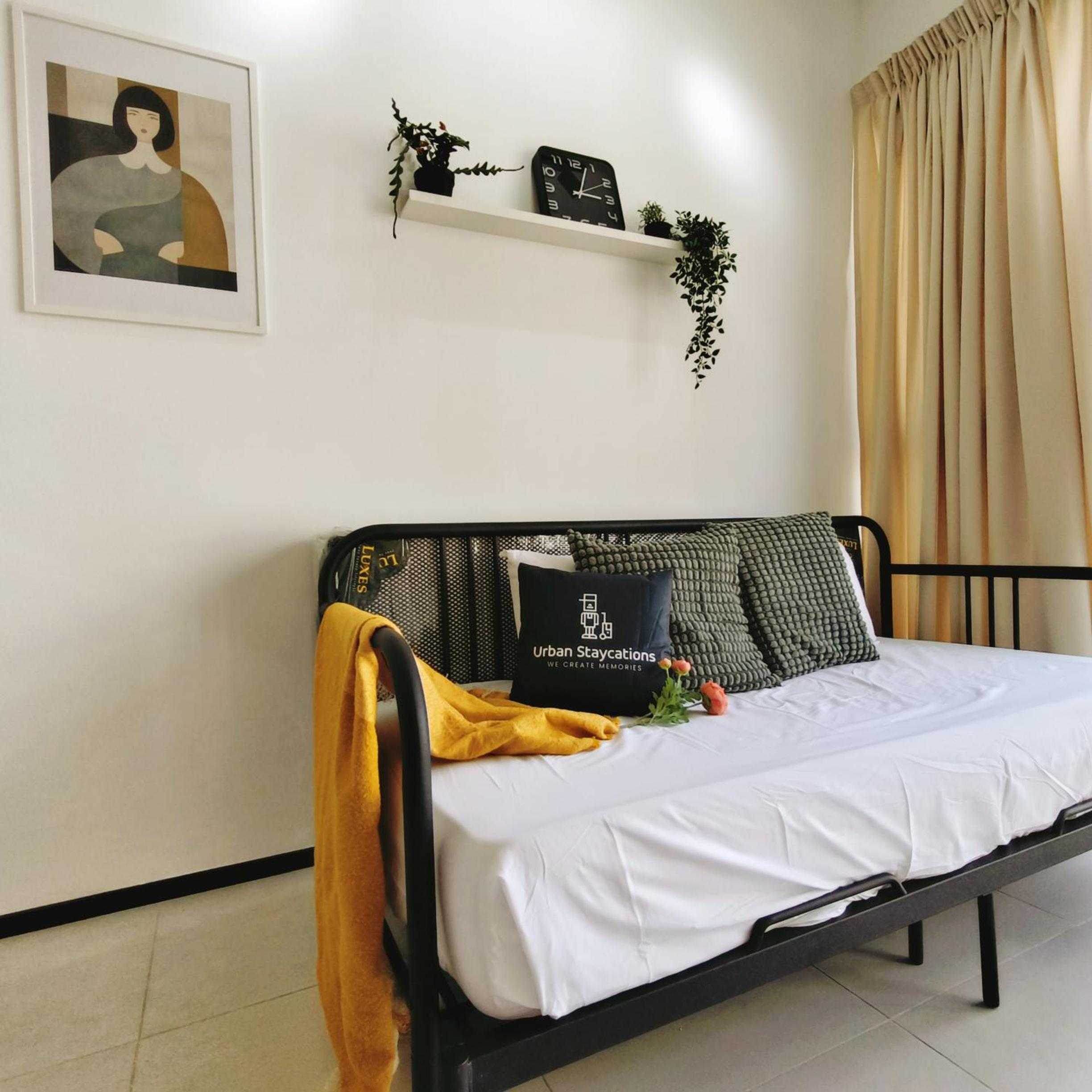 Three-Bedroom Apartment photo 1