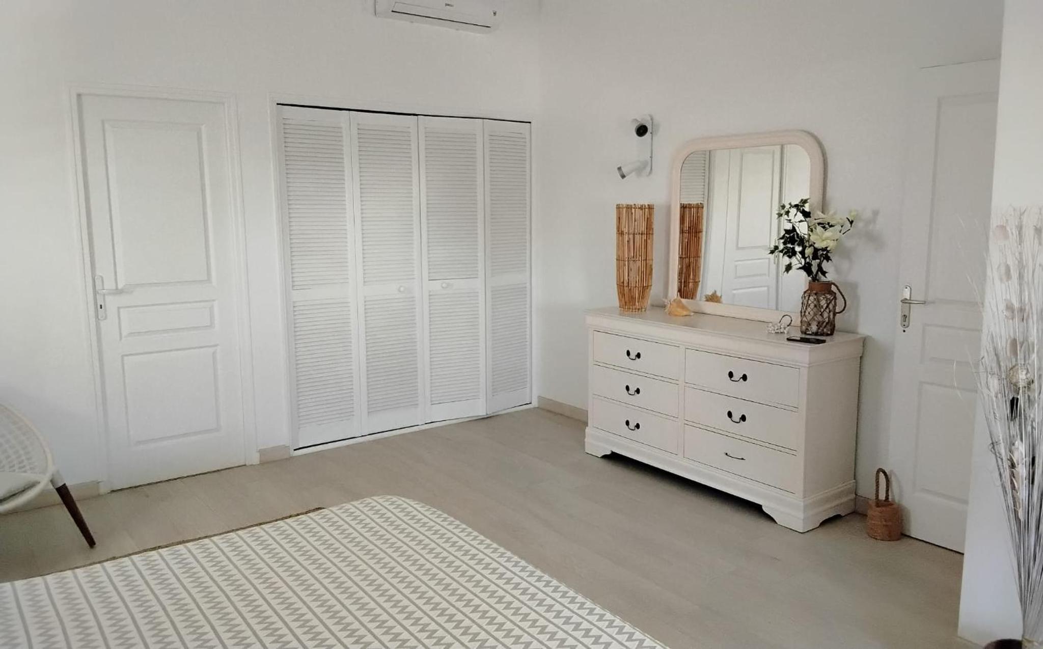 Two-Bedroom Apartment photo 2