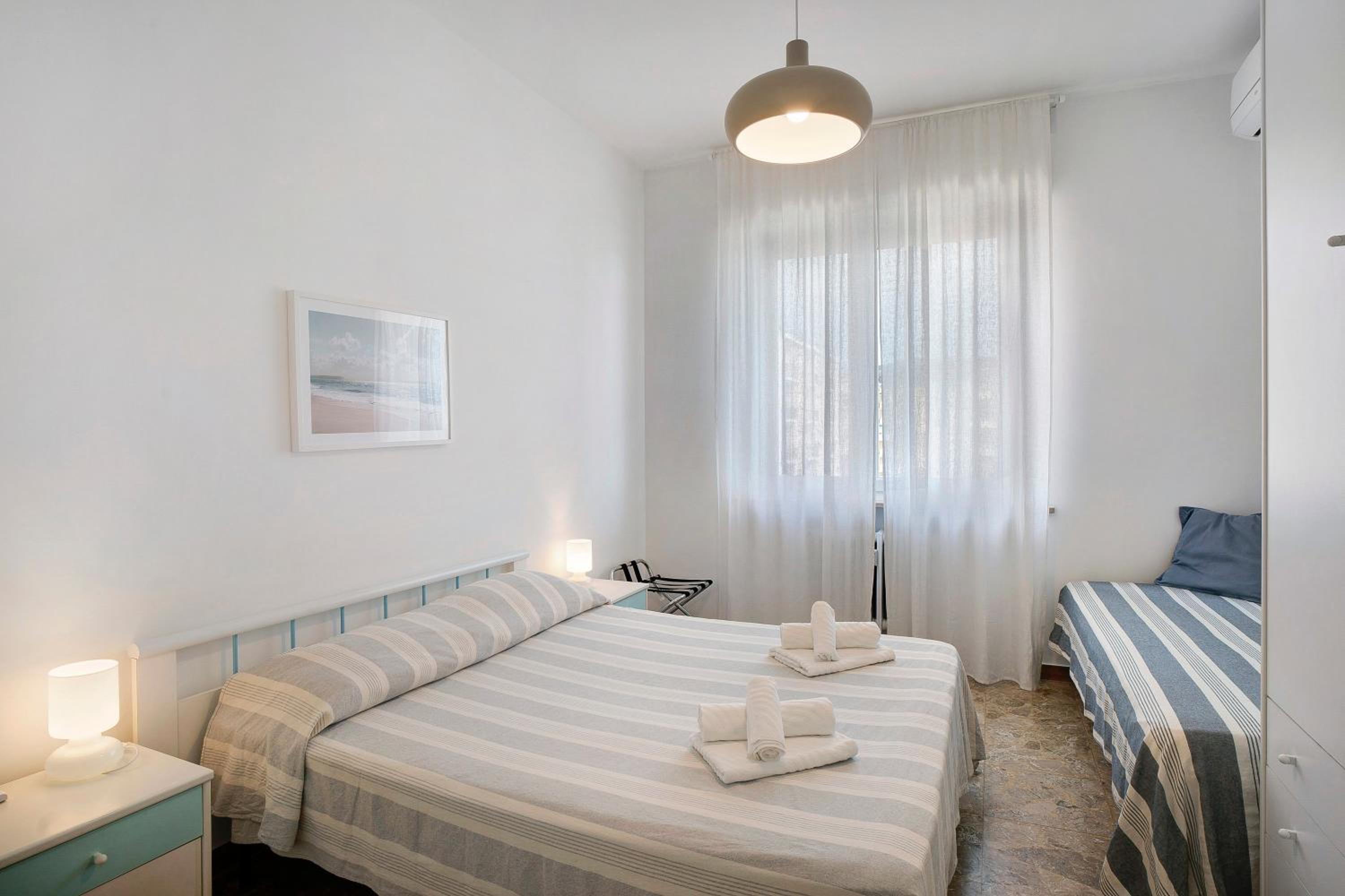 Two-Bedroom Deluxe Apartment with Ocean View photo 1