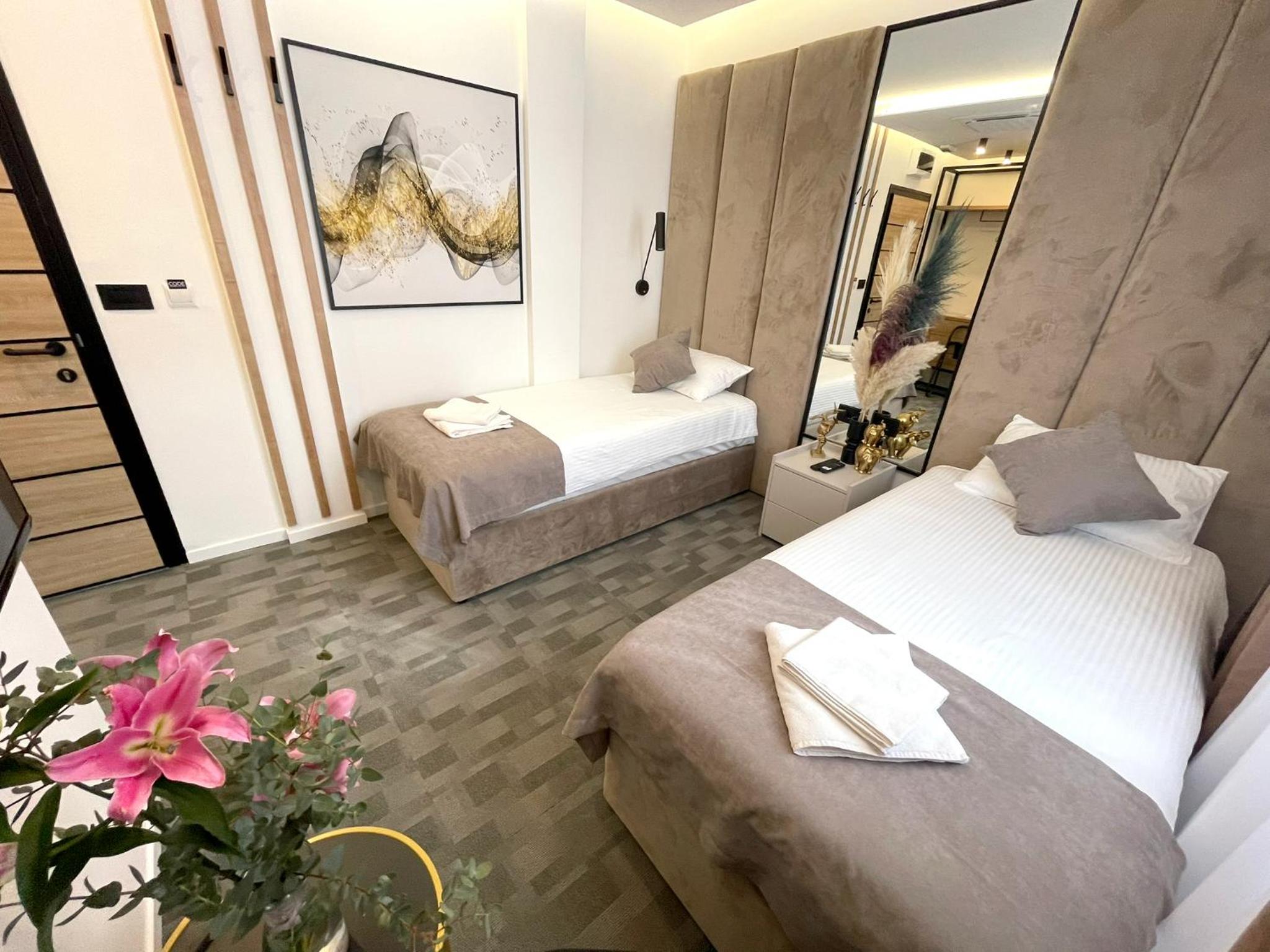 Deluxe Double or Twin Room
