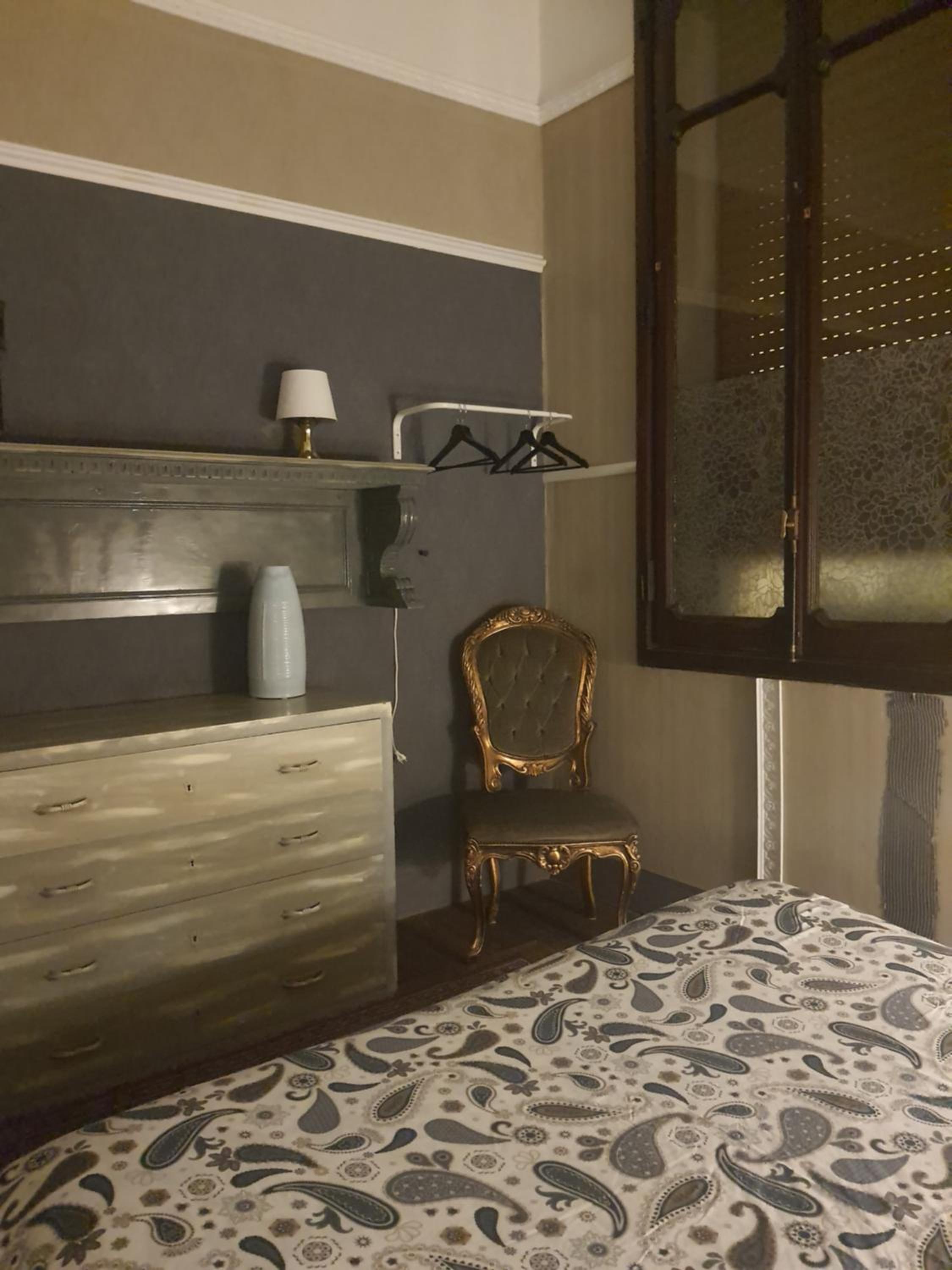 Double Room With Shared Bathroom