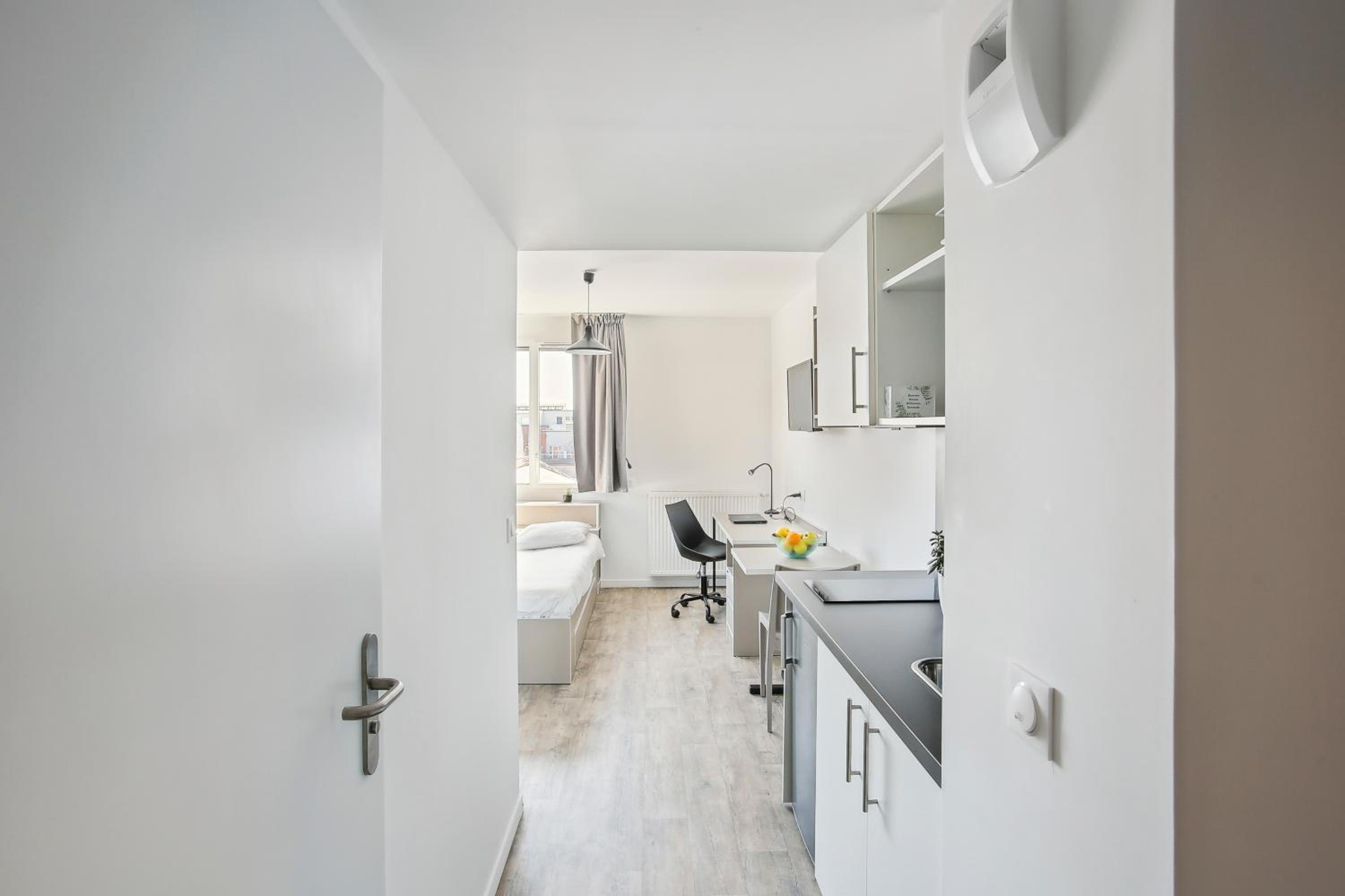 Studio (Double Bed) - Photo 3