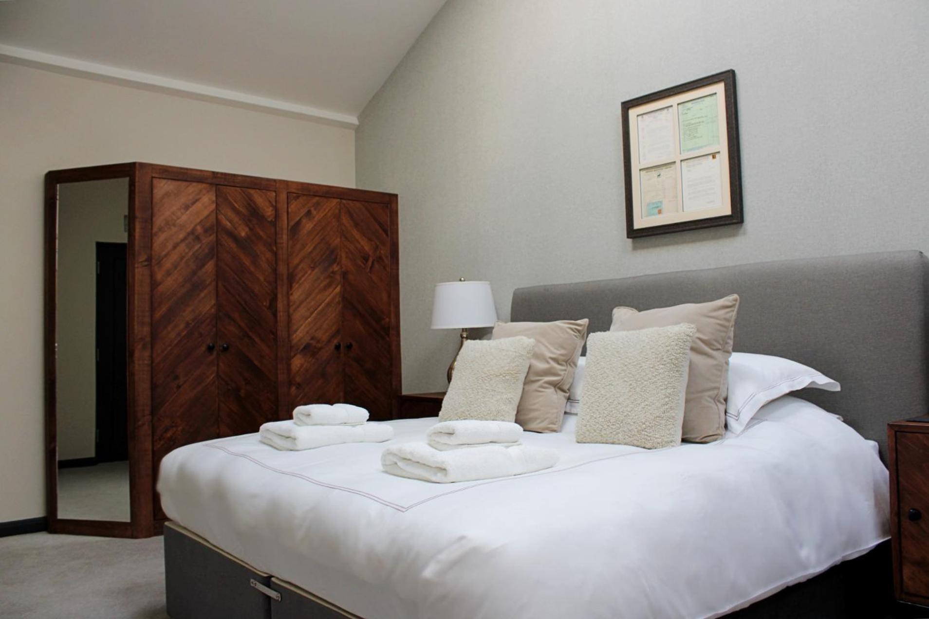 Deluxe Double or Twin Room - Photo 3