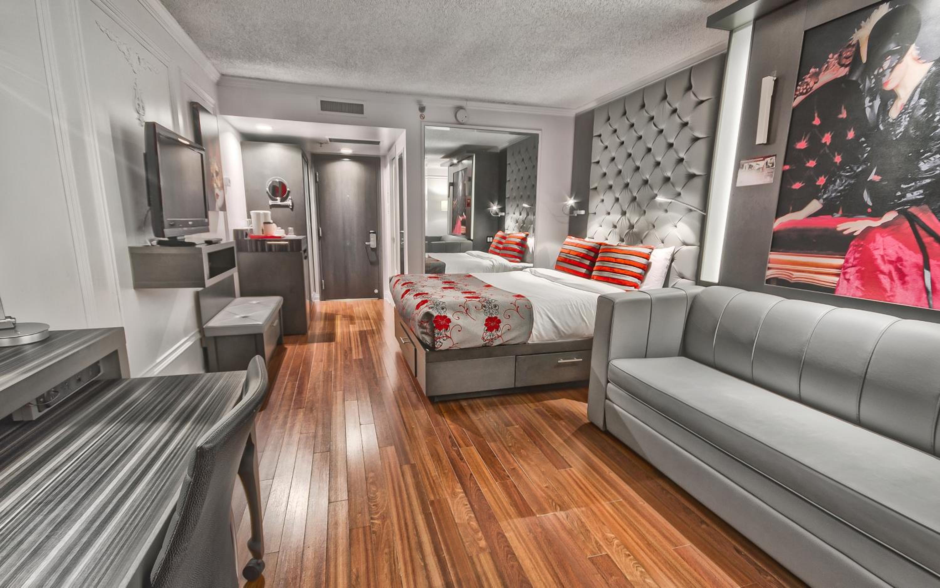 Interior Terrace Room, 1 Queen Bed and 1 Queen Murphy Bed photo 2