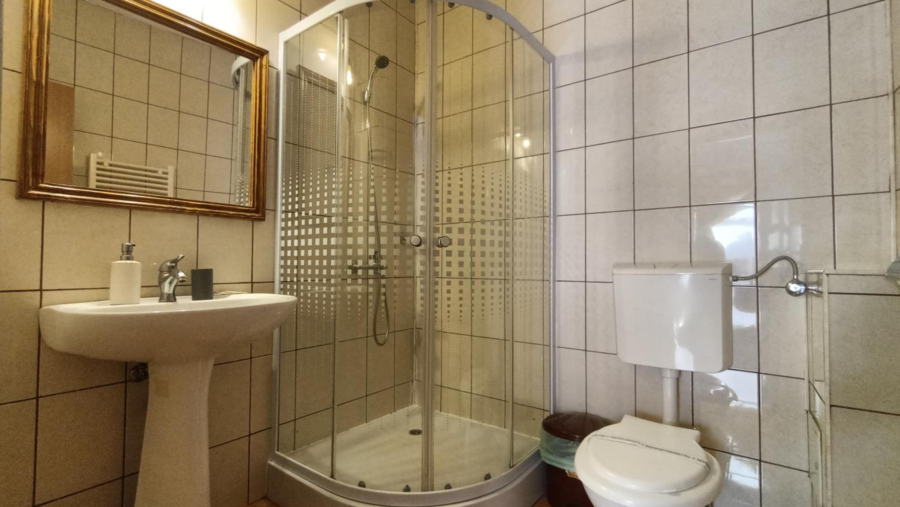 Comfort Quadruple Room - Photo 5