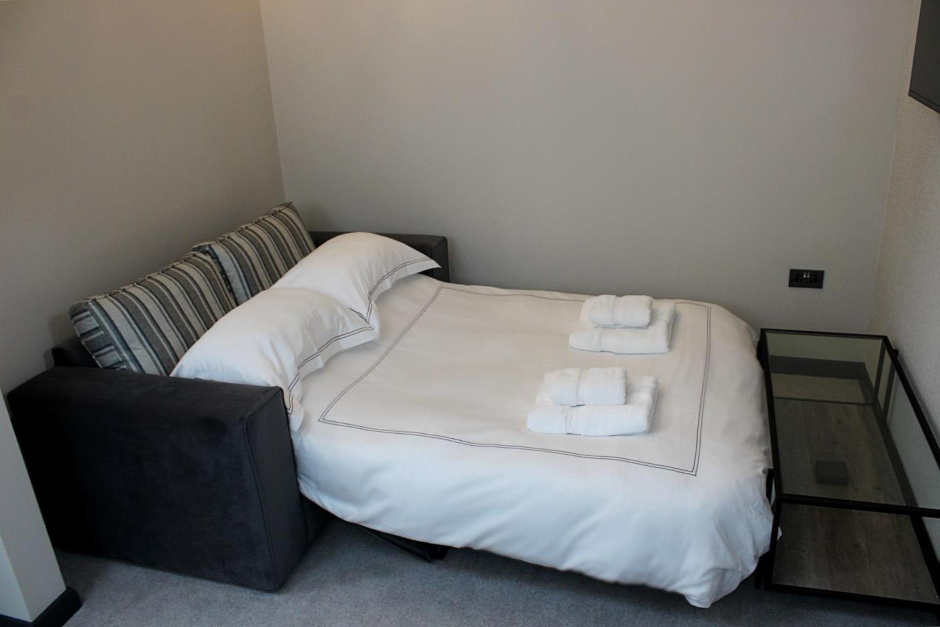 Superior Deluxe Double or Twin Room  - Photo 6