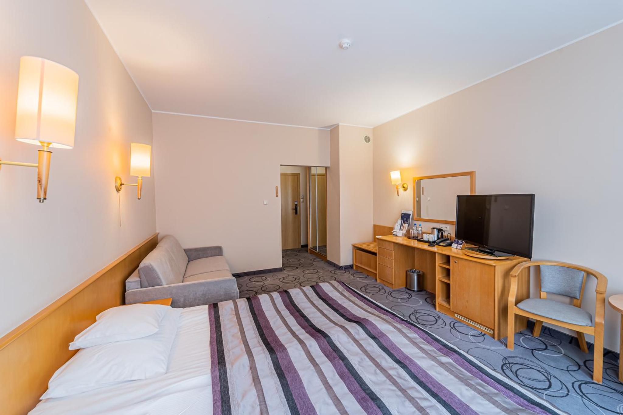 Doube room with no balcony (Economy)