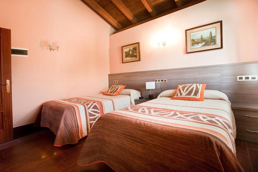 Double or Twin Room photo 2