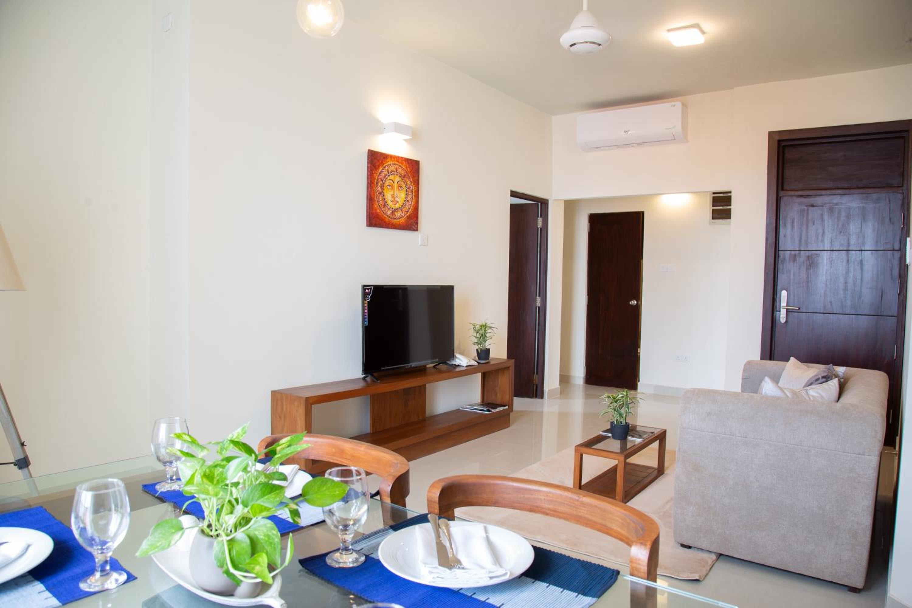 Two-Bedroom Apartment - Photo 6