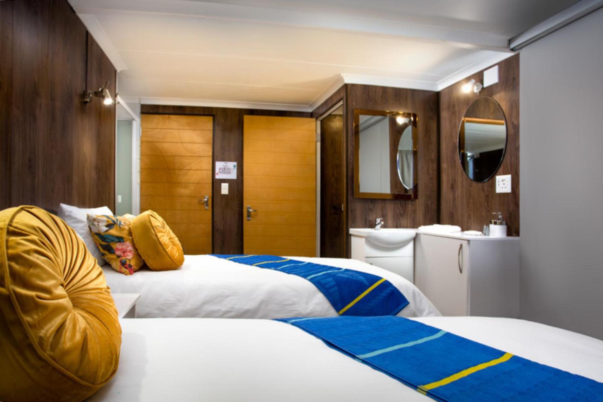 Double Or Twin Room With Bathroom photo 2