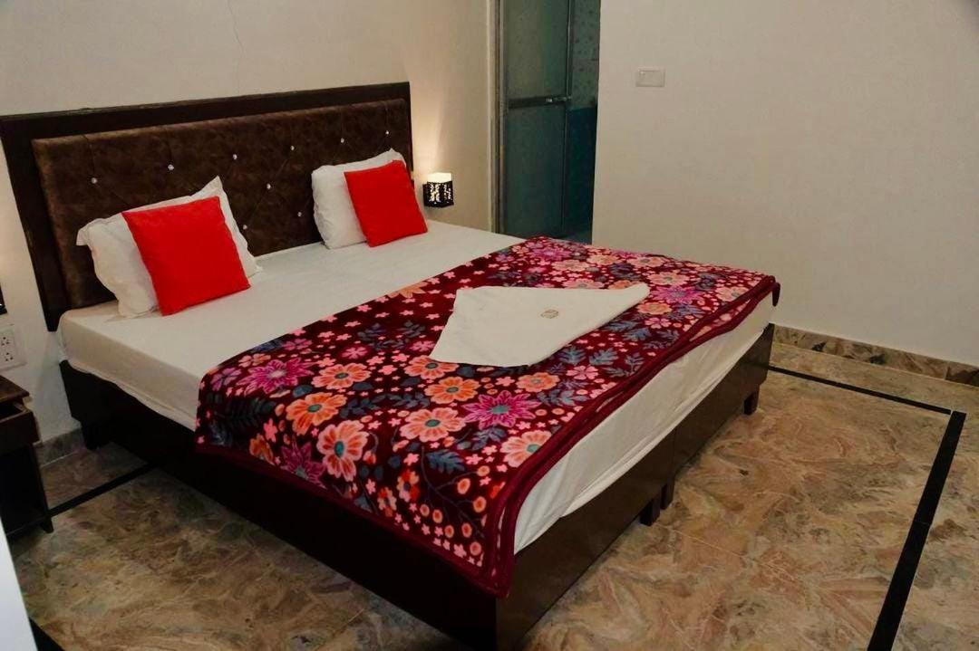 Bed in 4-Bed Mixed Dormitory Room photo 1