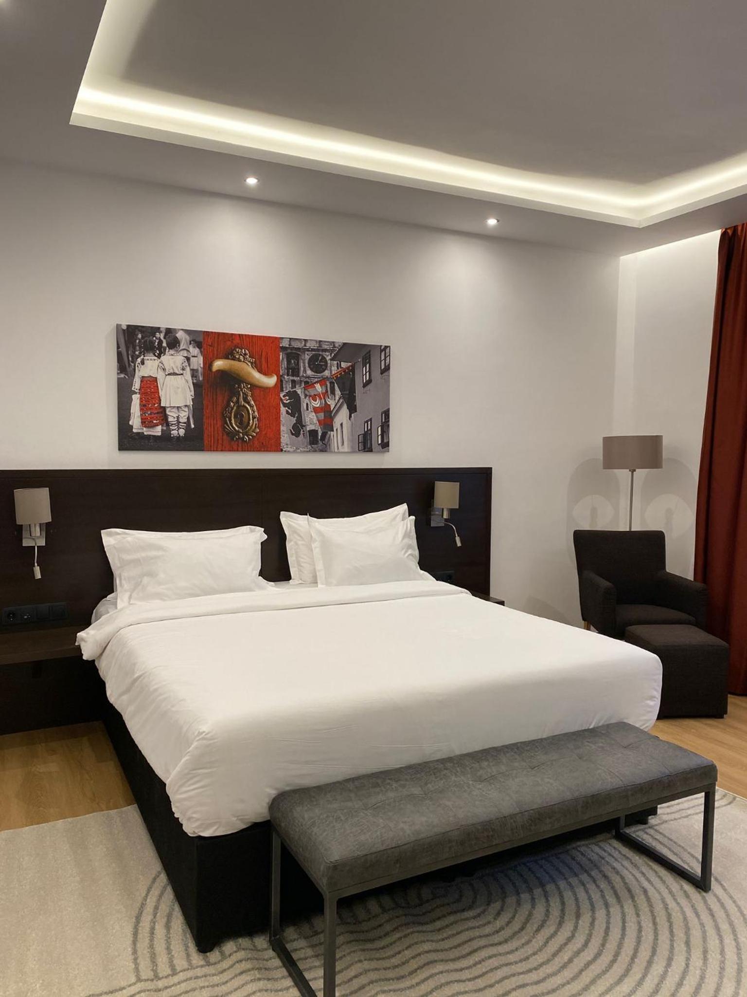 Superior Double Room with Balcony photo 3