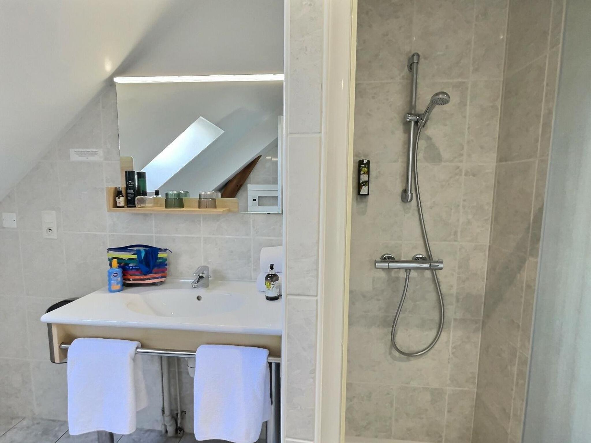 Triple Room on Upper Floor - Photo 5