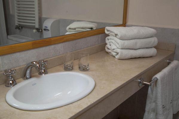Standard Double or Twin Room photo 2