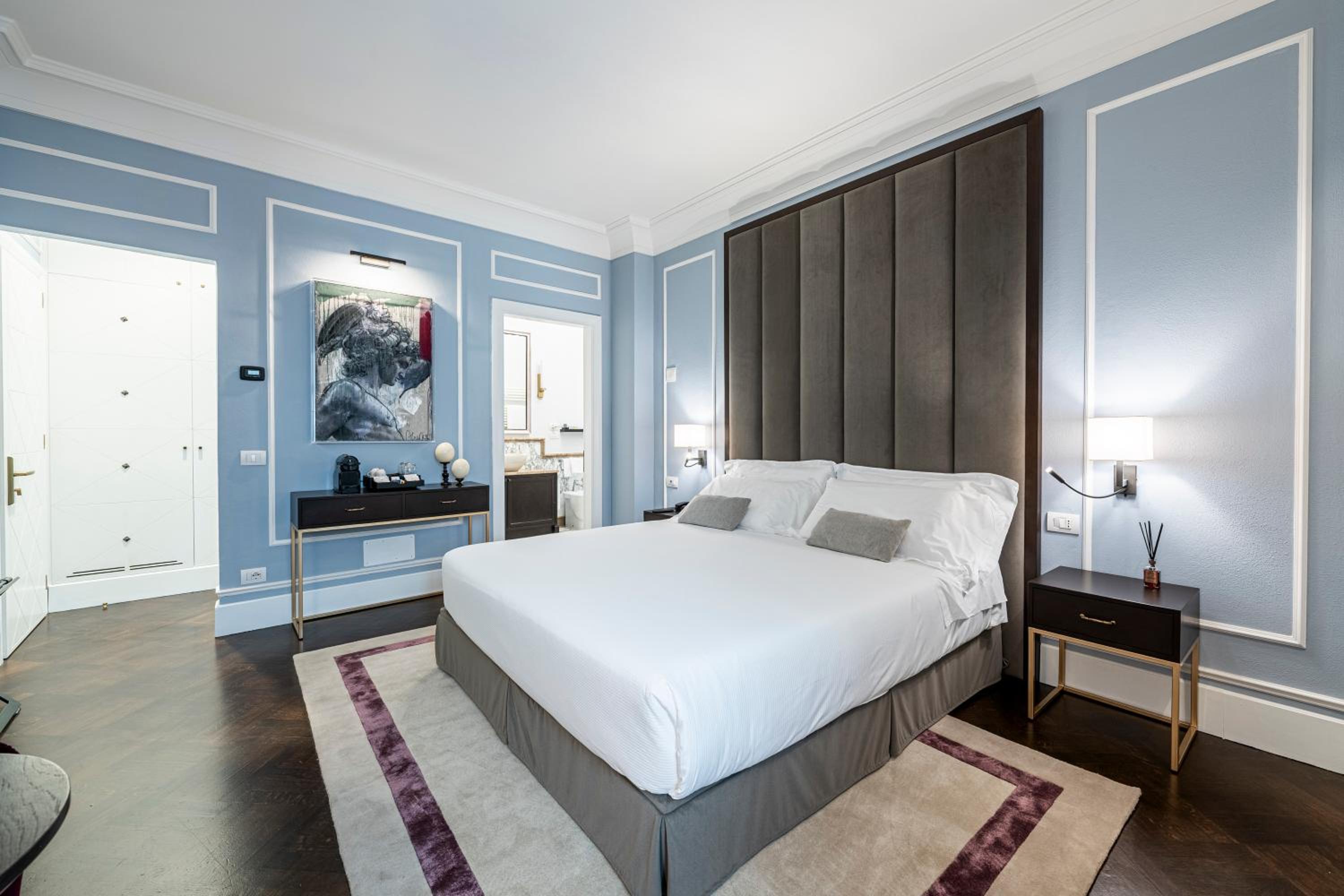Superior King Room photo 3