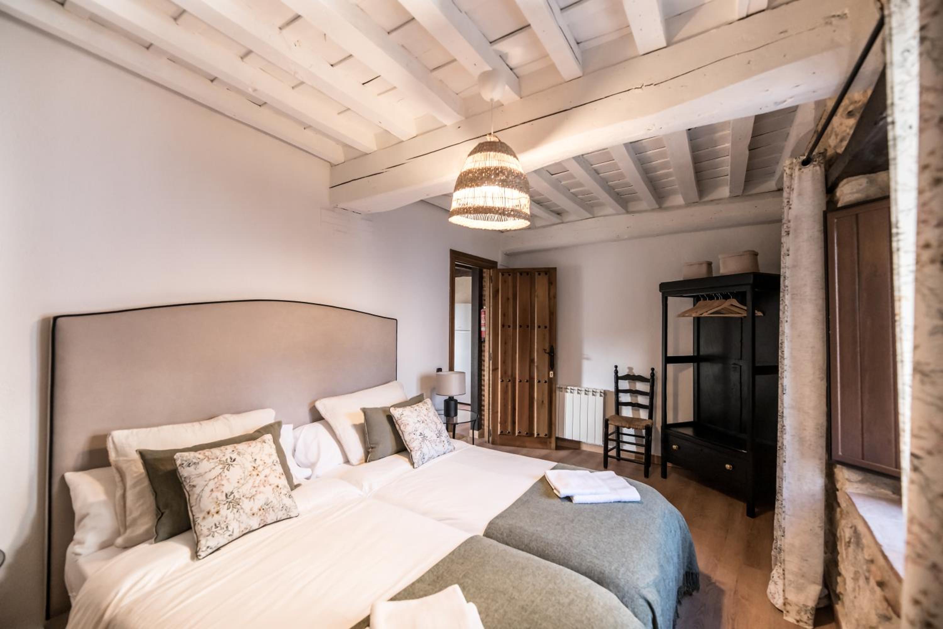 Three-Bedroom Chalet photo 3