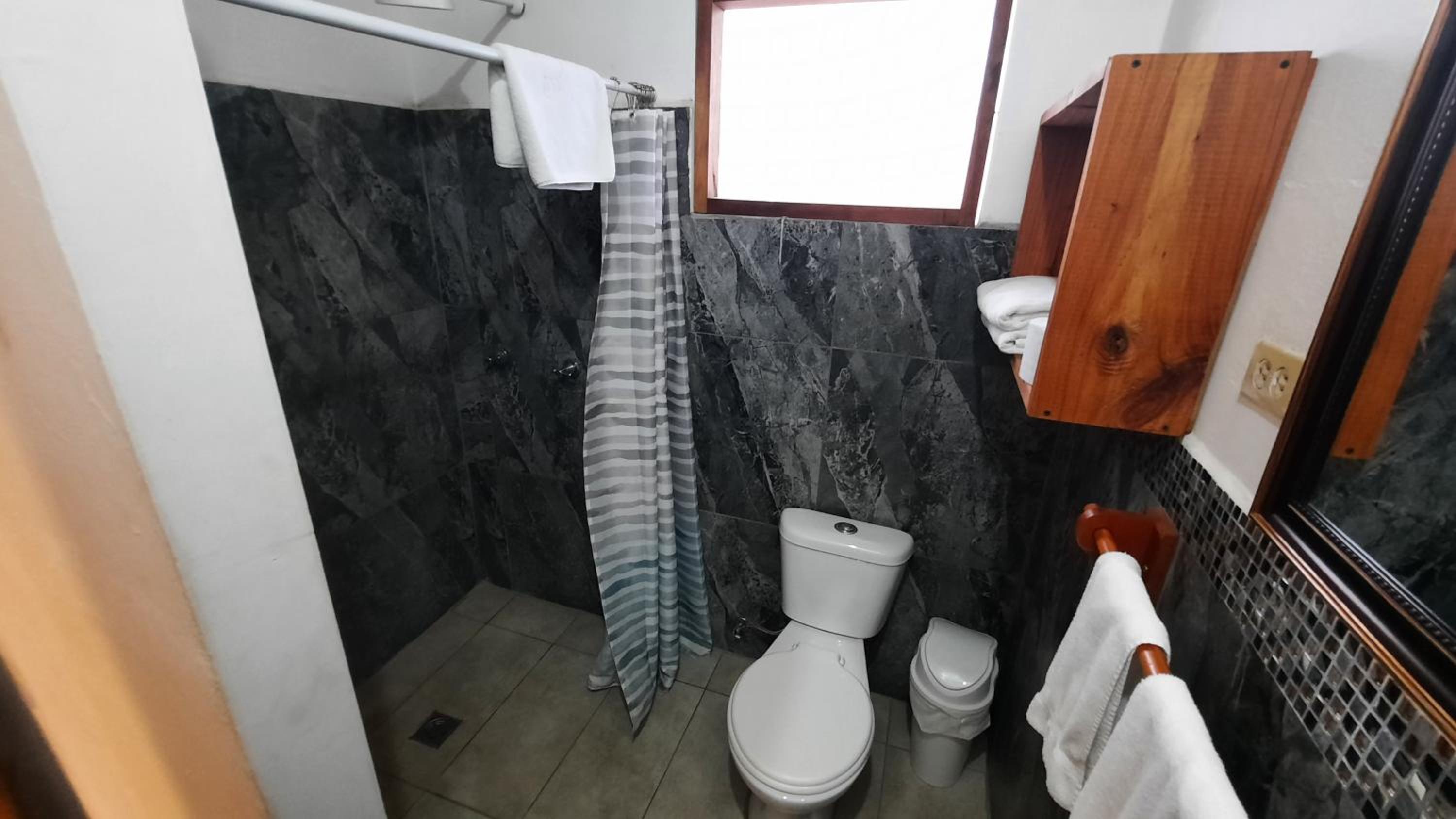 Comfort Triple Room with Shower photo 2