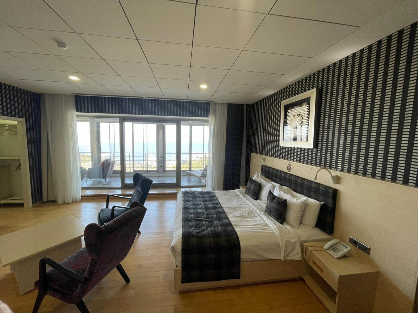 King Room with Balcony