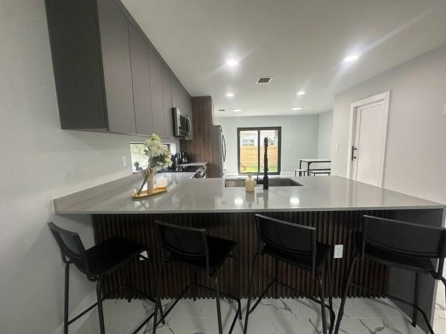 Three-Bedroom Villa photo 2