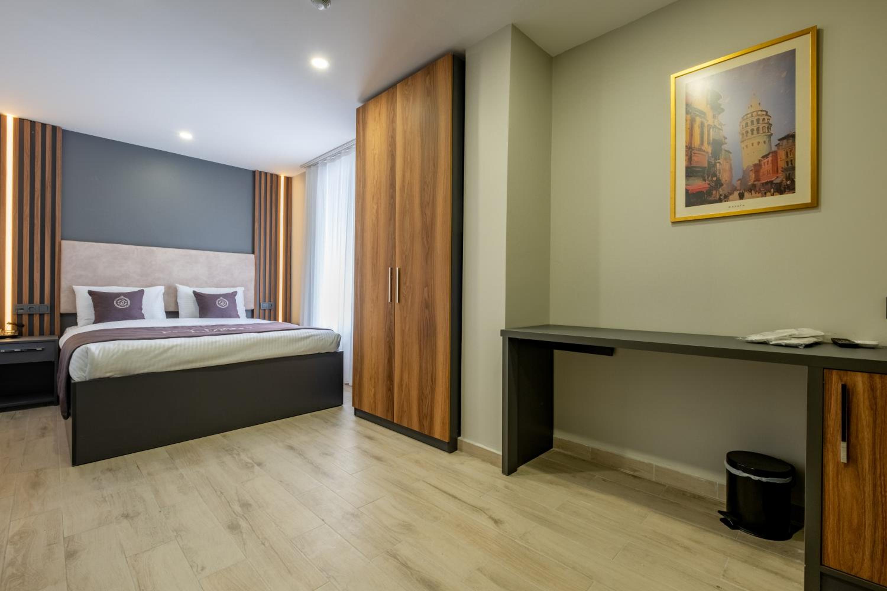 Deluxe Double Room - Photo 5