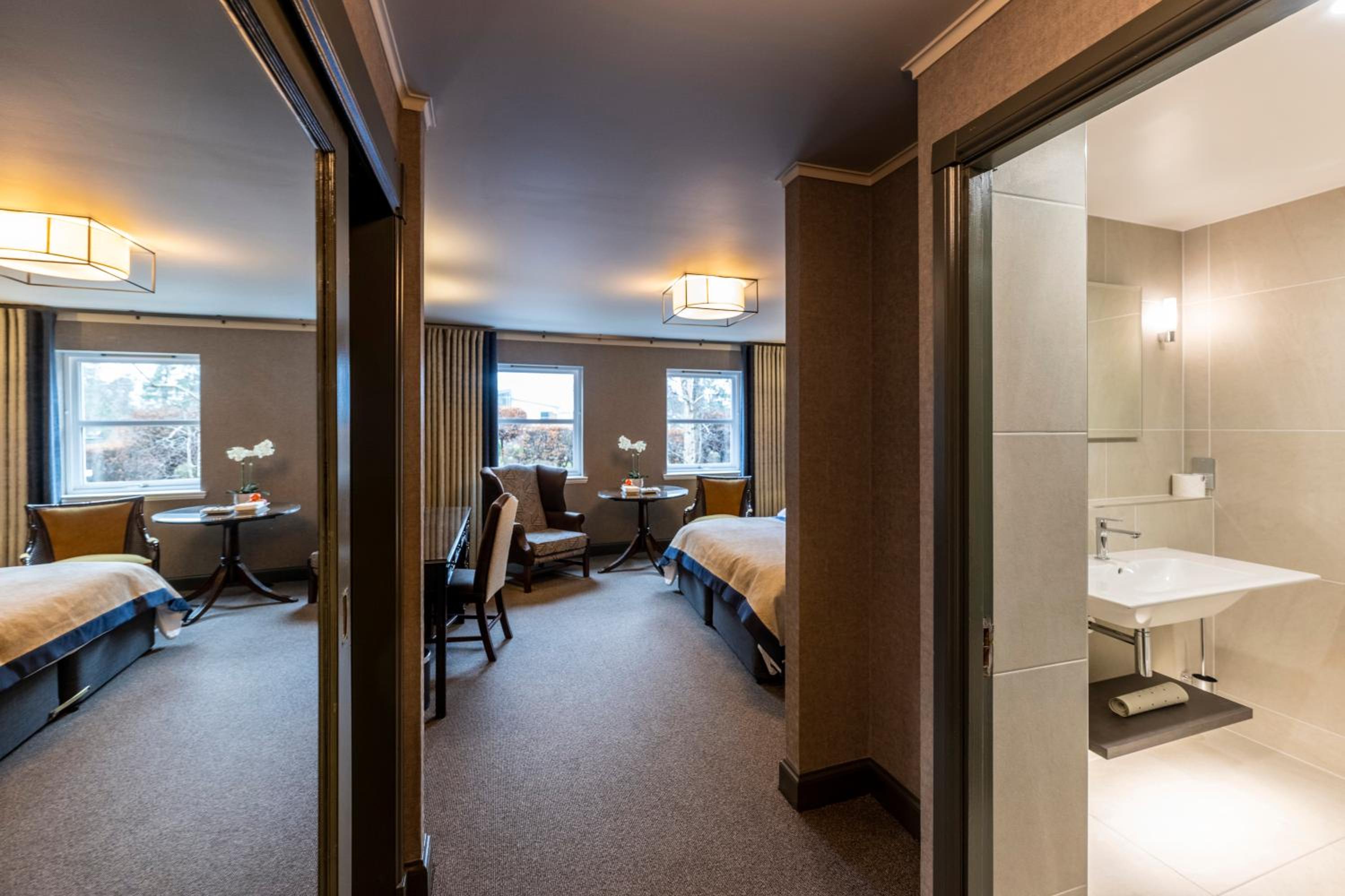 Double or Twin Room photo 3