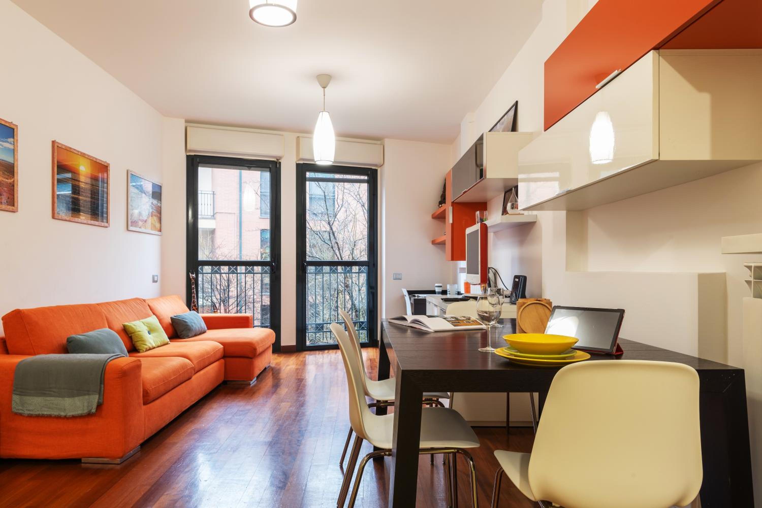One-Bedroom Apartment