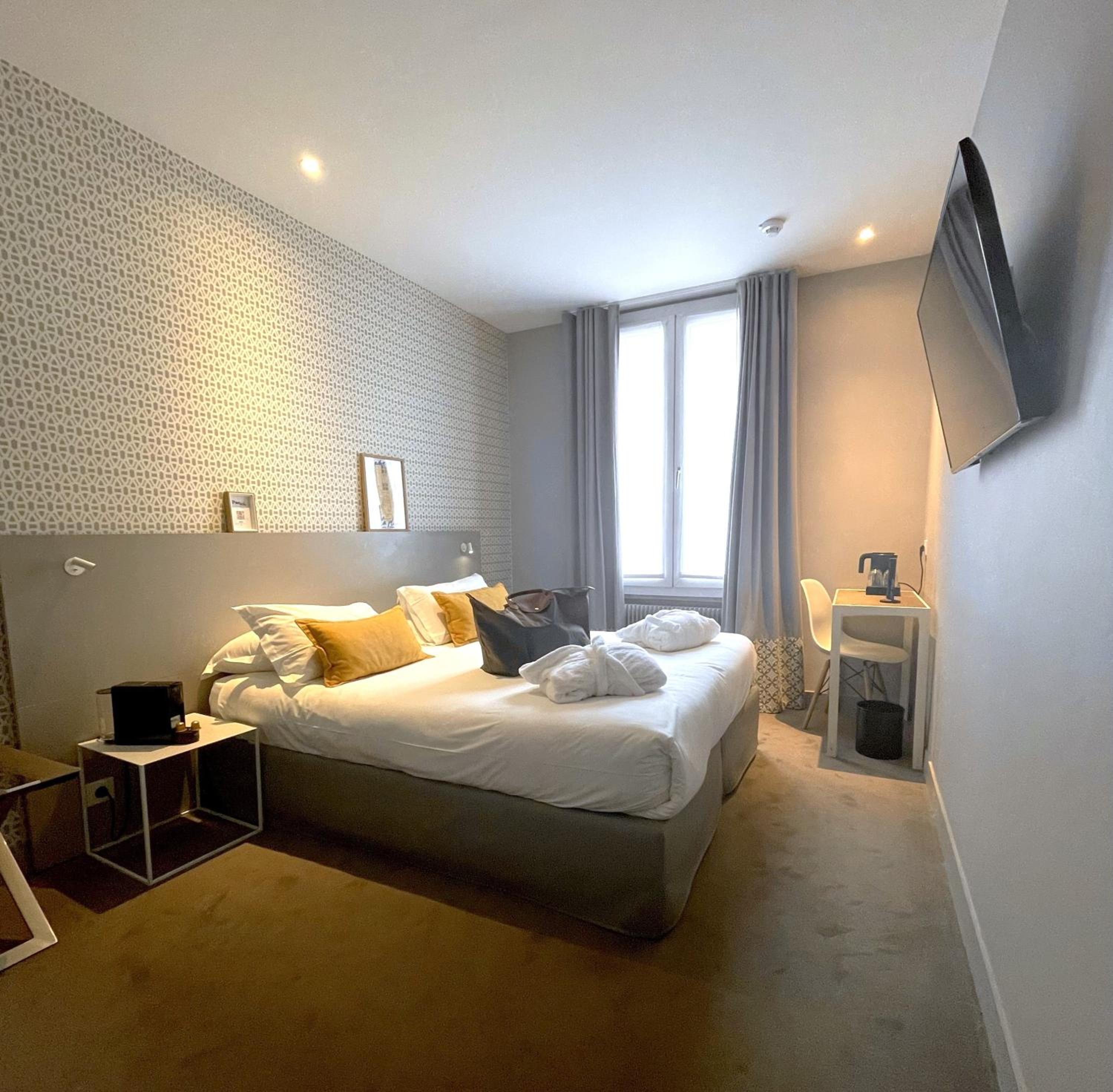 Superior Queen Room - Photo 4