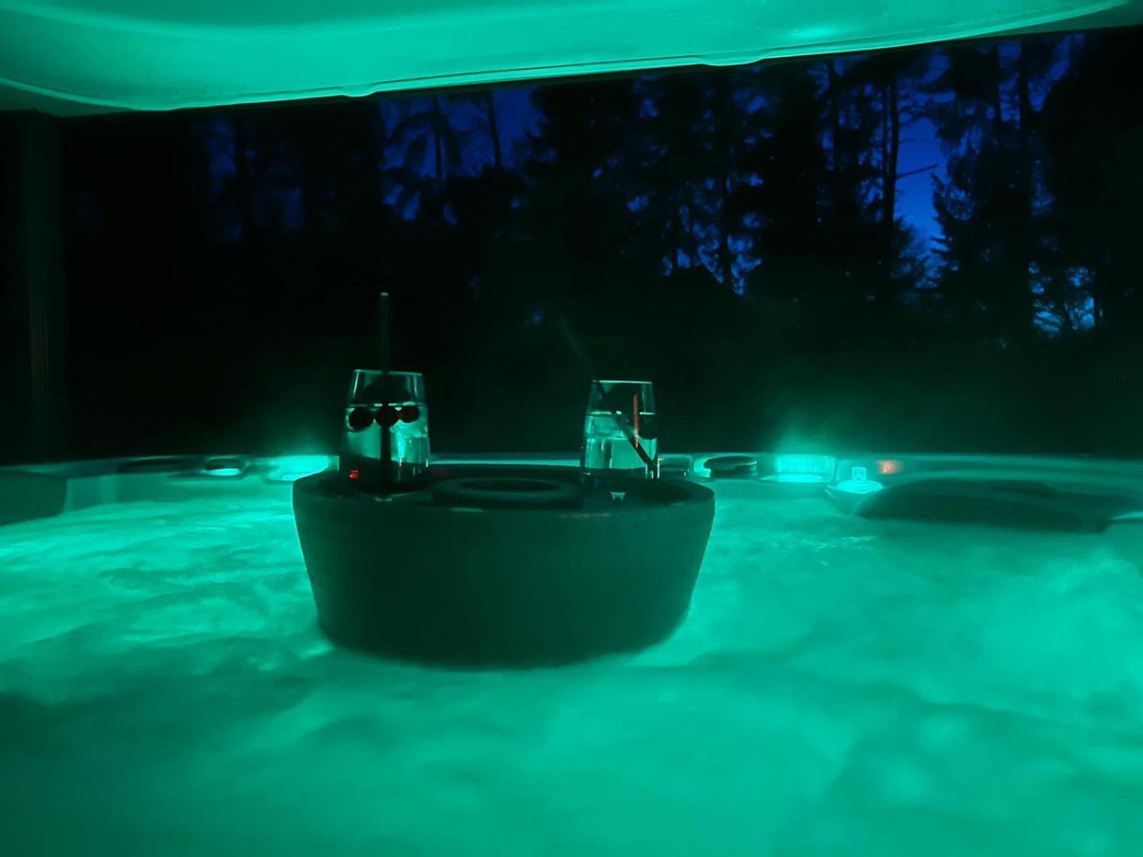 Villa with Private Pool - Photo 4