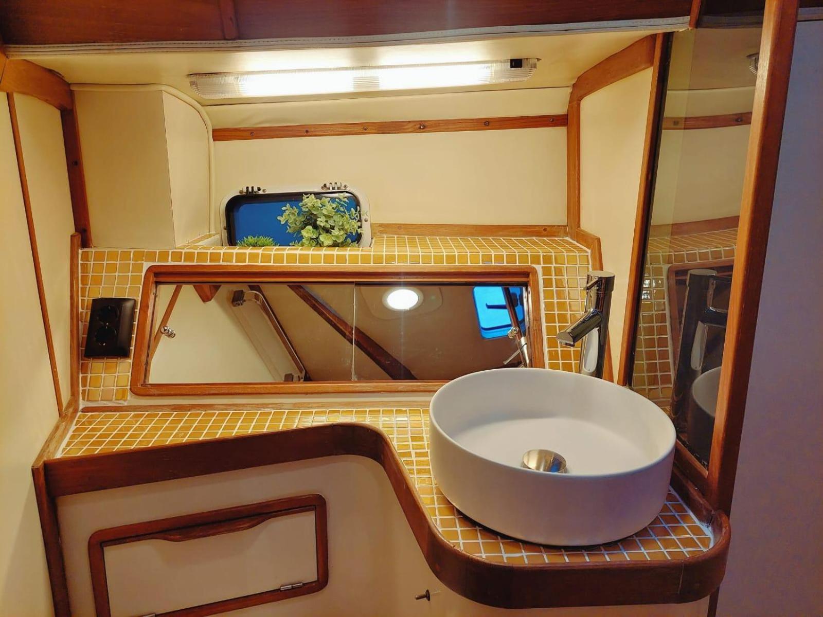 Mobile Home photo 3