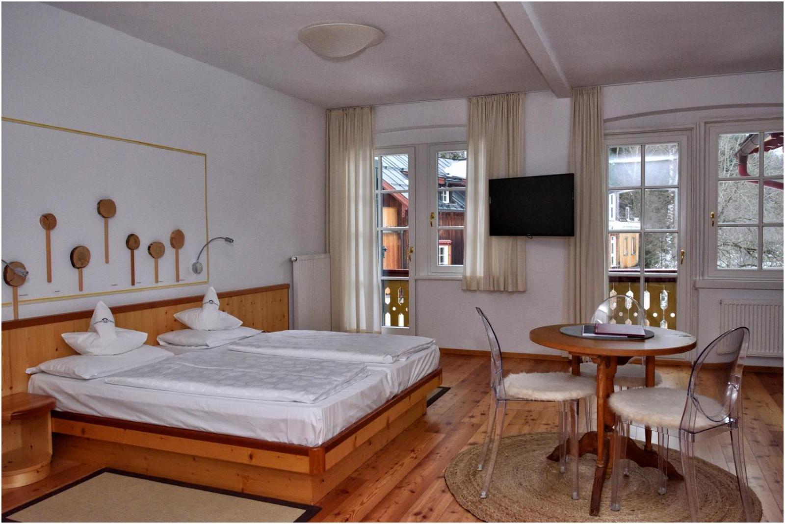 Executive Plus Double or Twin Room - Photo 15