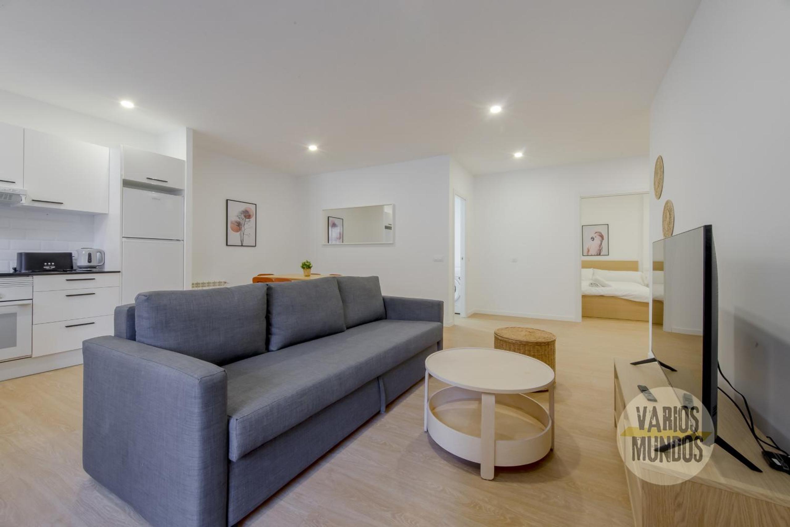 Apartment photo 2