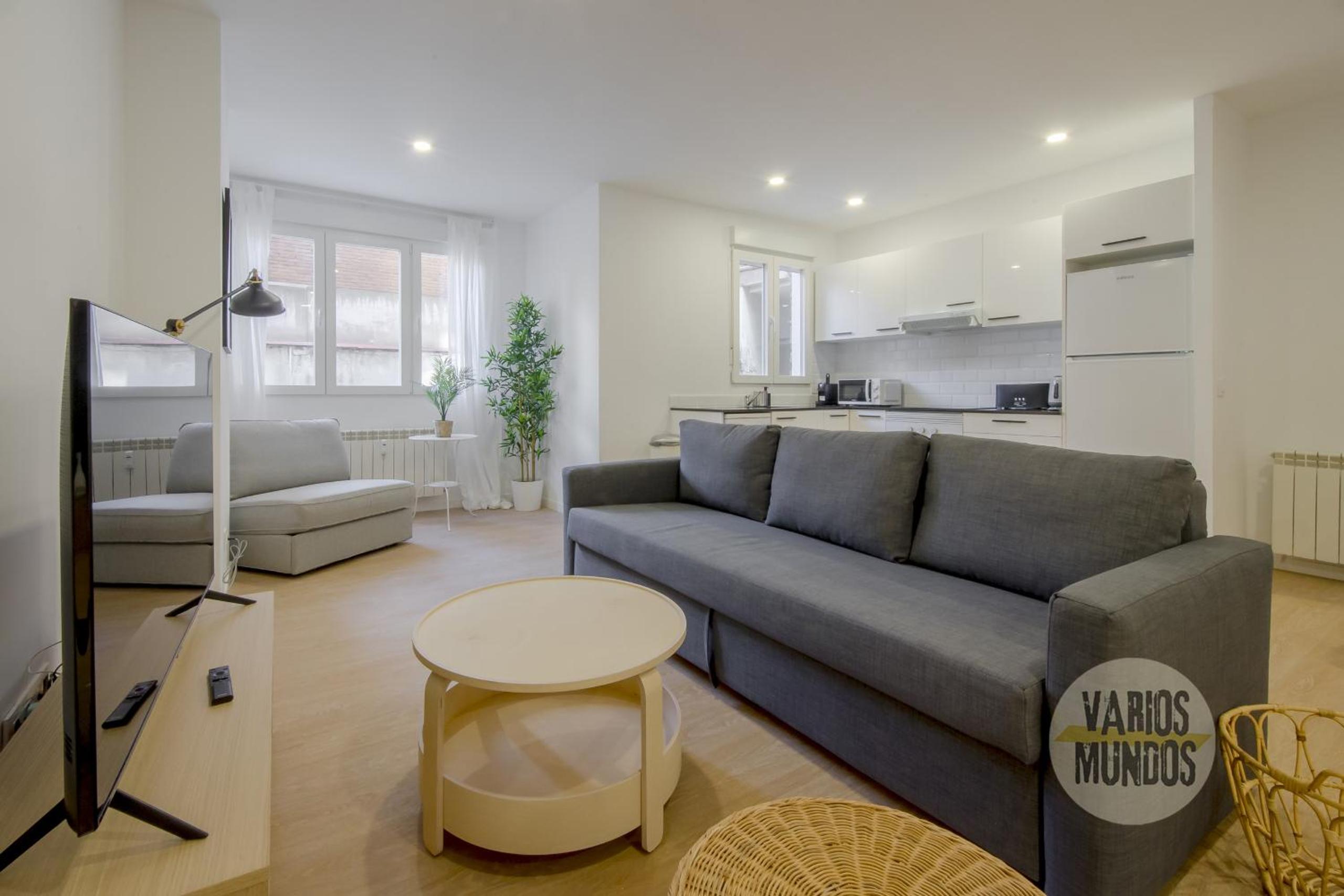 Apartment photo 3