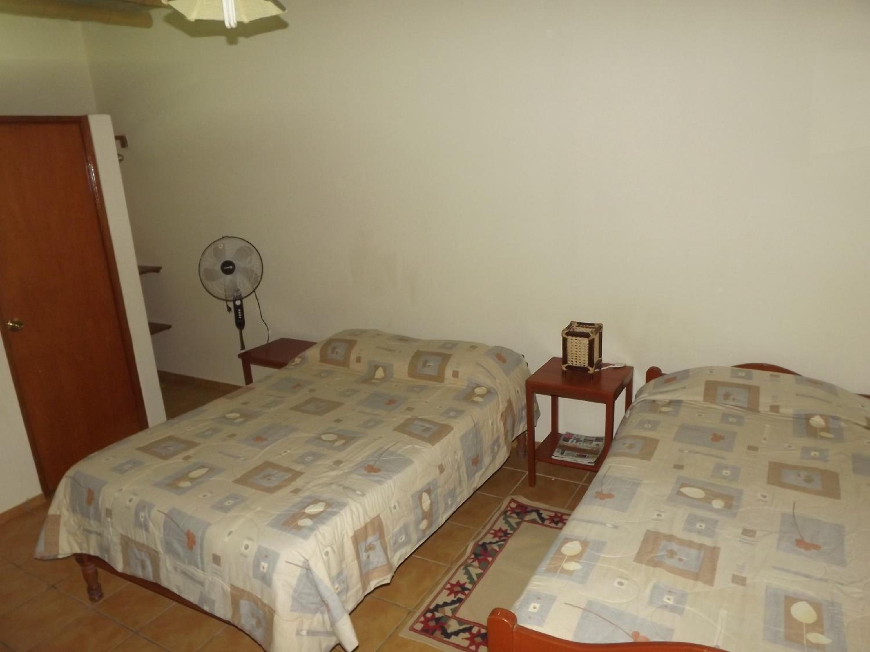 Standard Triple Room with Private Bathroom photo 2