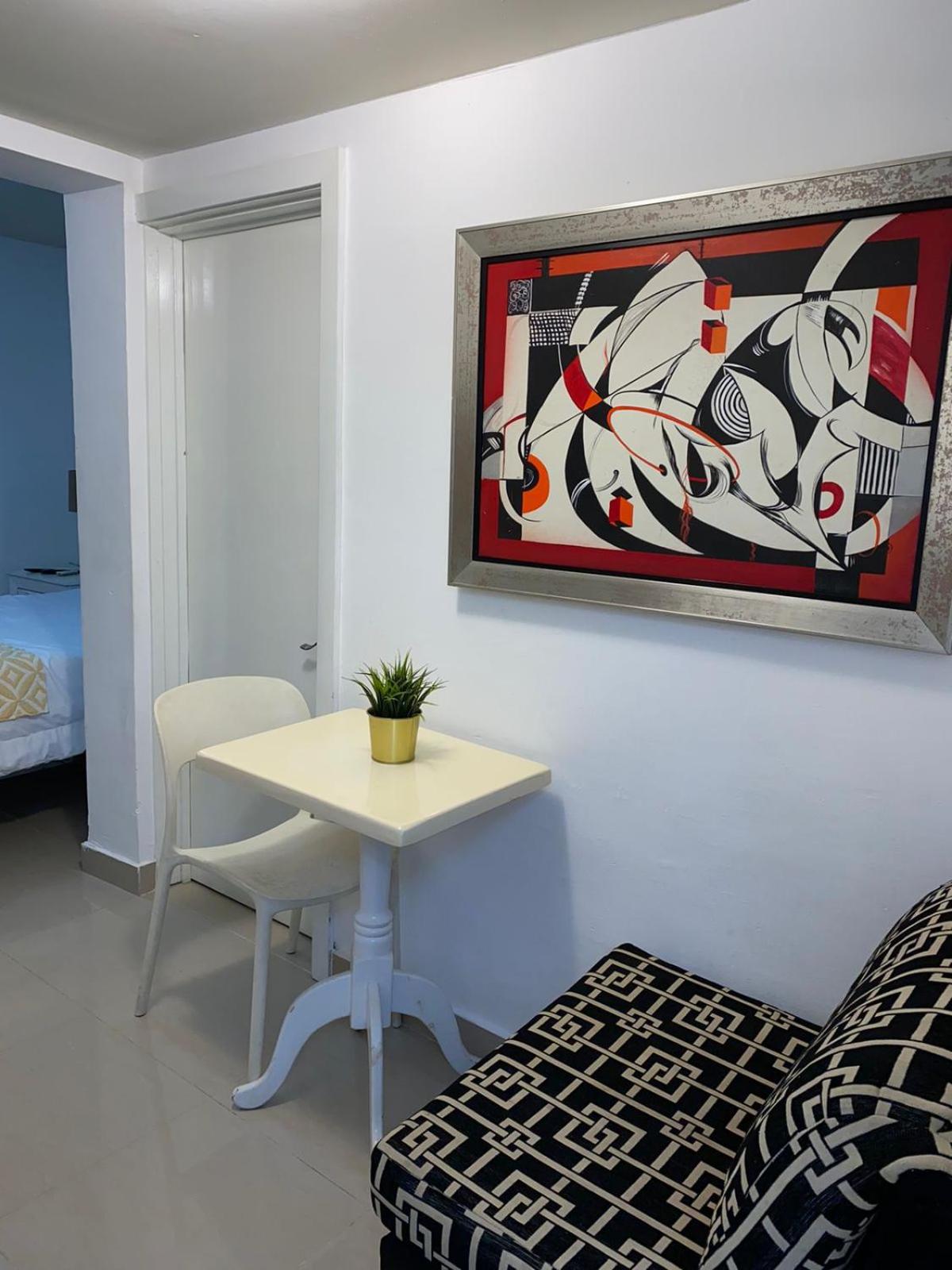 Studio Apartment photo 1