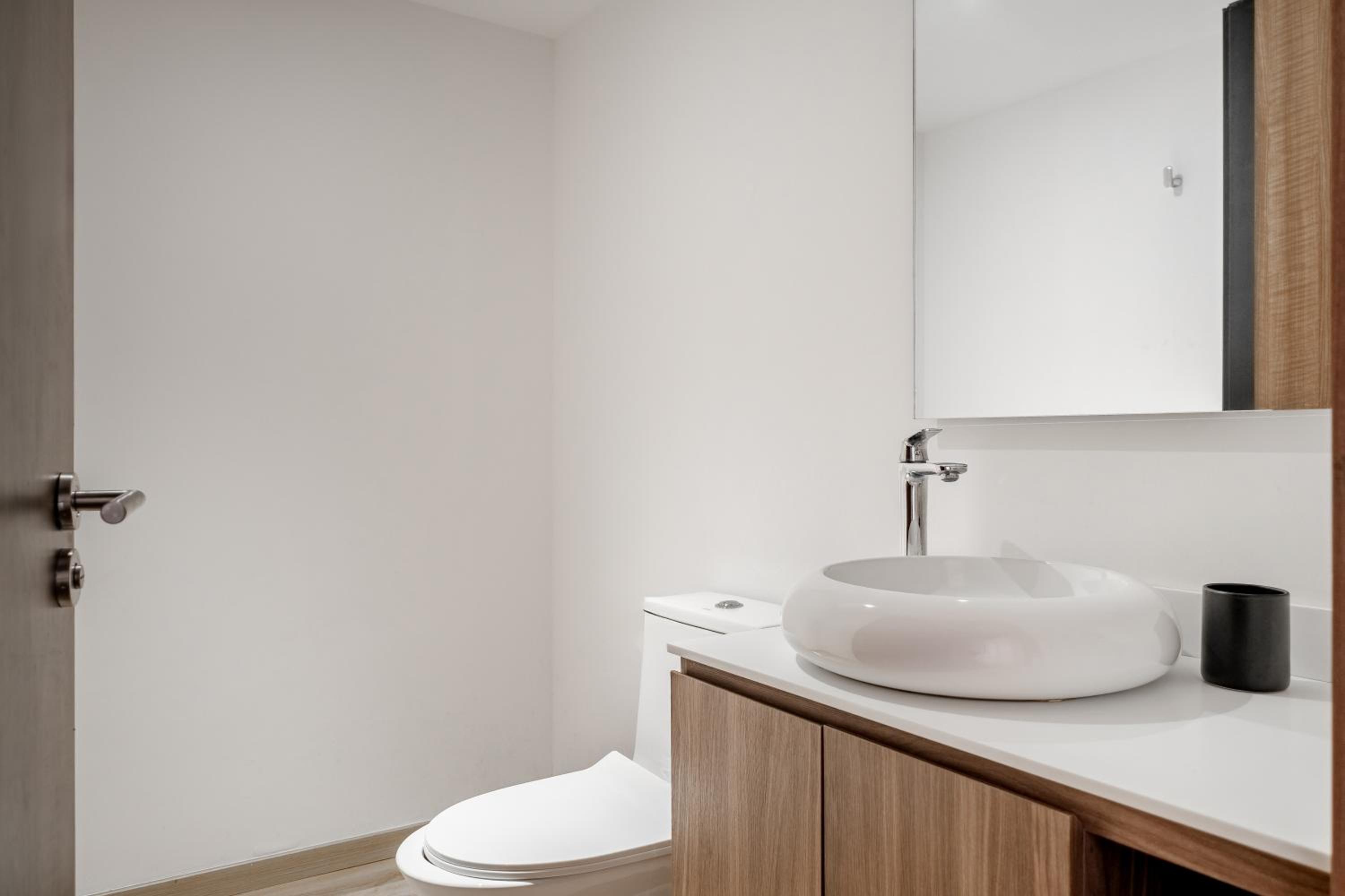 Two-Bedroom Apartment - Photo 5