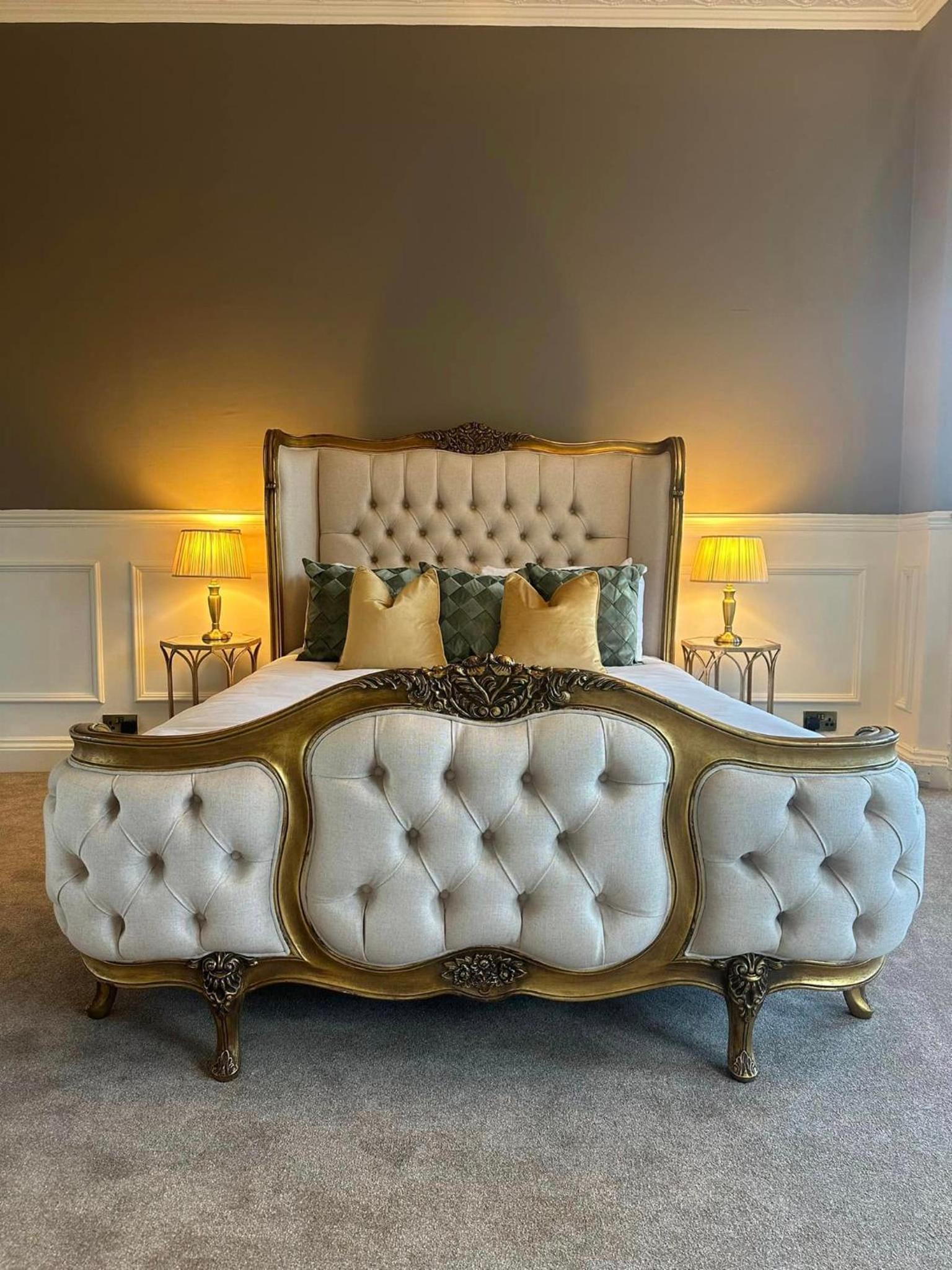 Deluxe Suite - Photo 1