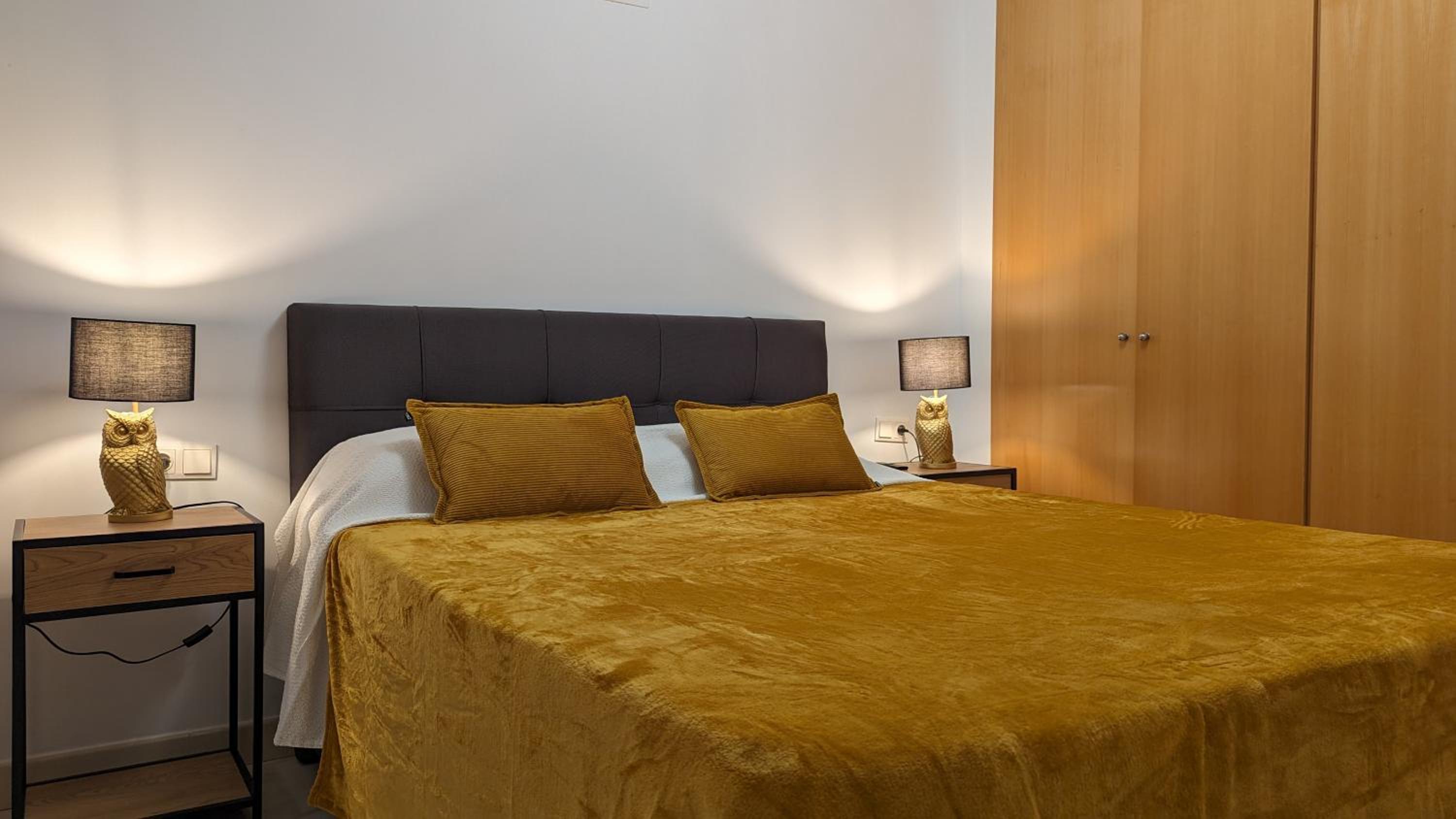 Two-Bedroom Apartment with City View