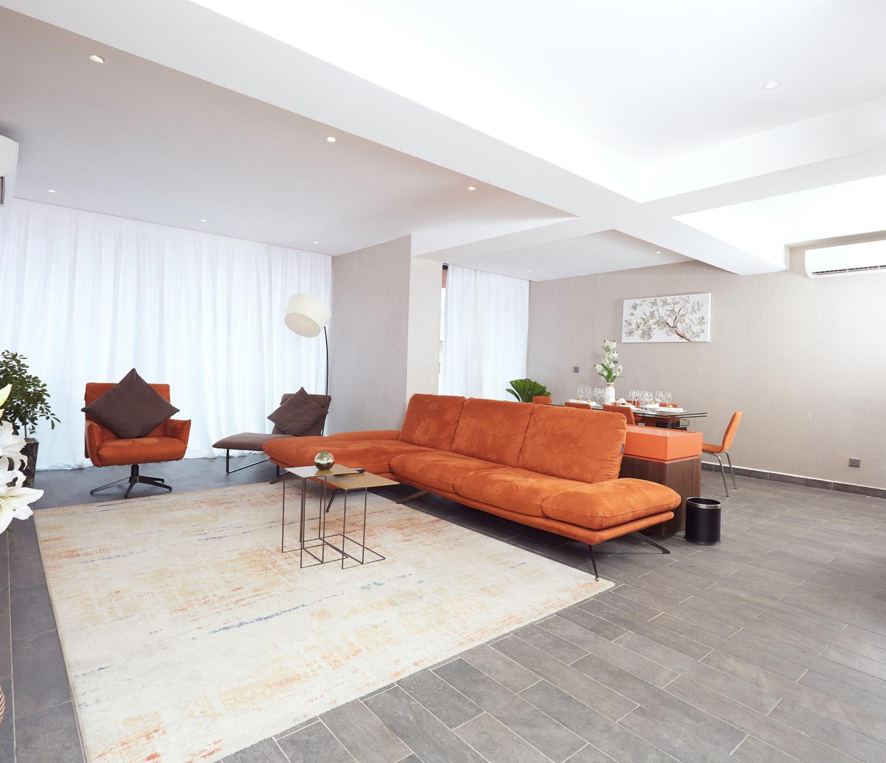 Superior Suite - Photo 3
