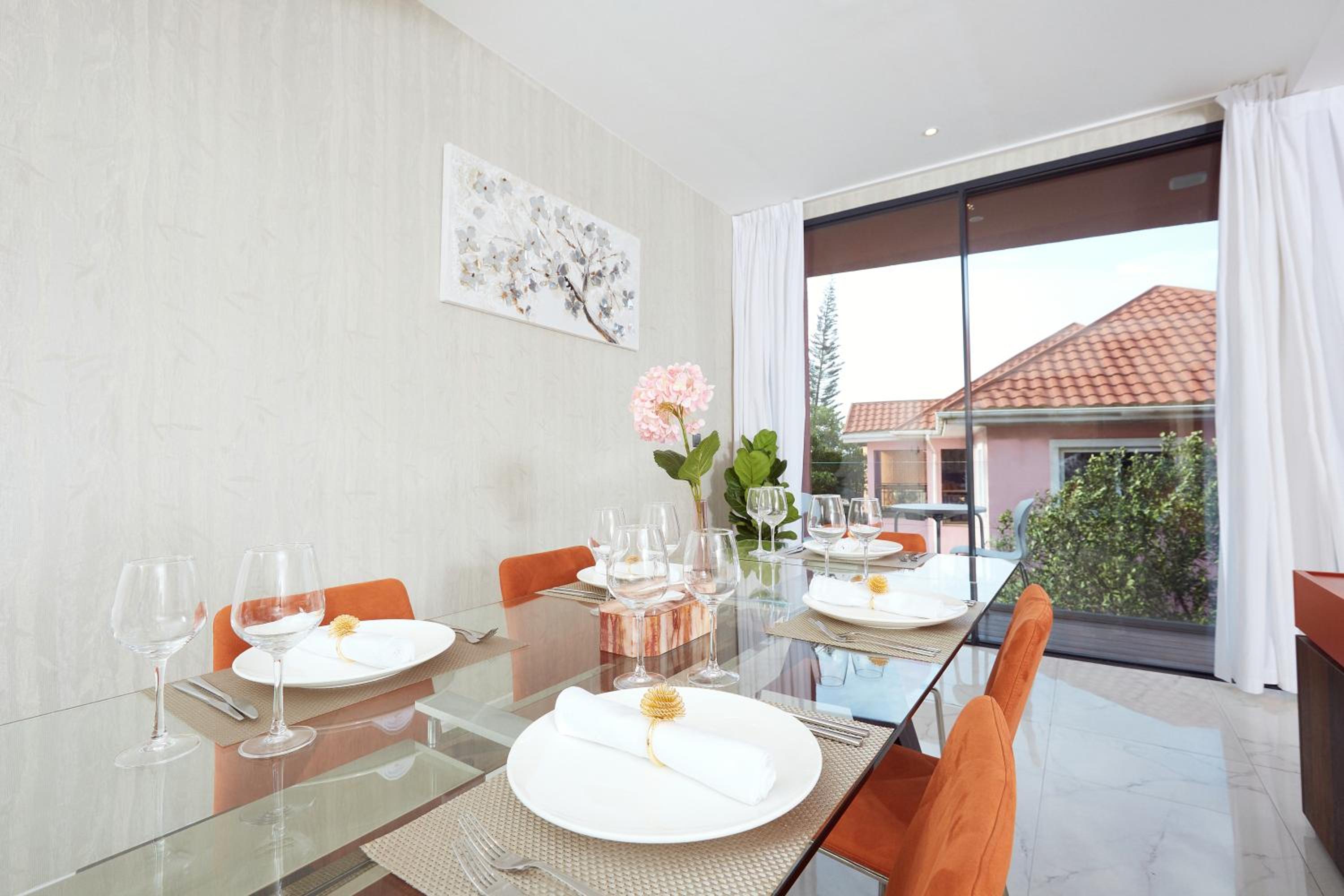 Superior Suite - Photo 2