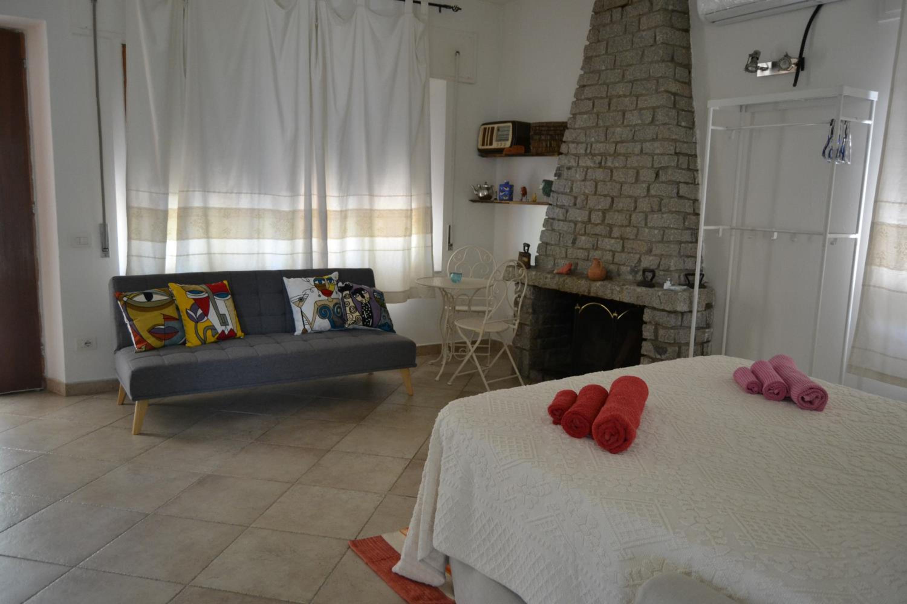 Annex Double Room with Patio photo 2