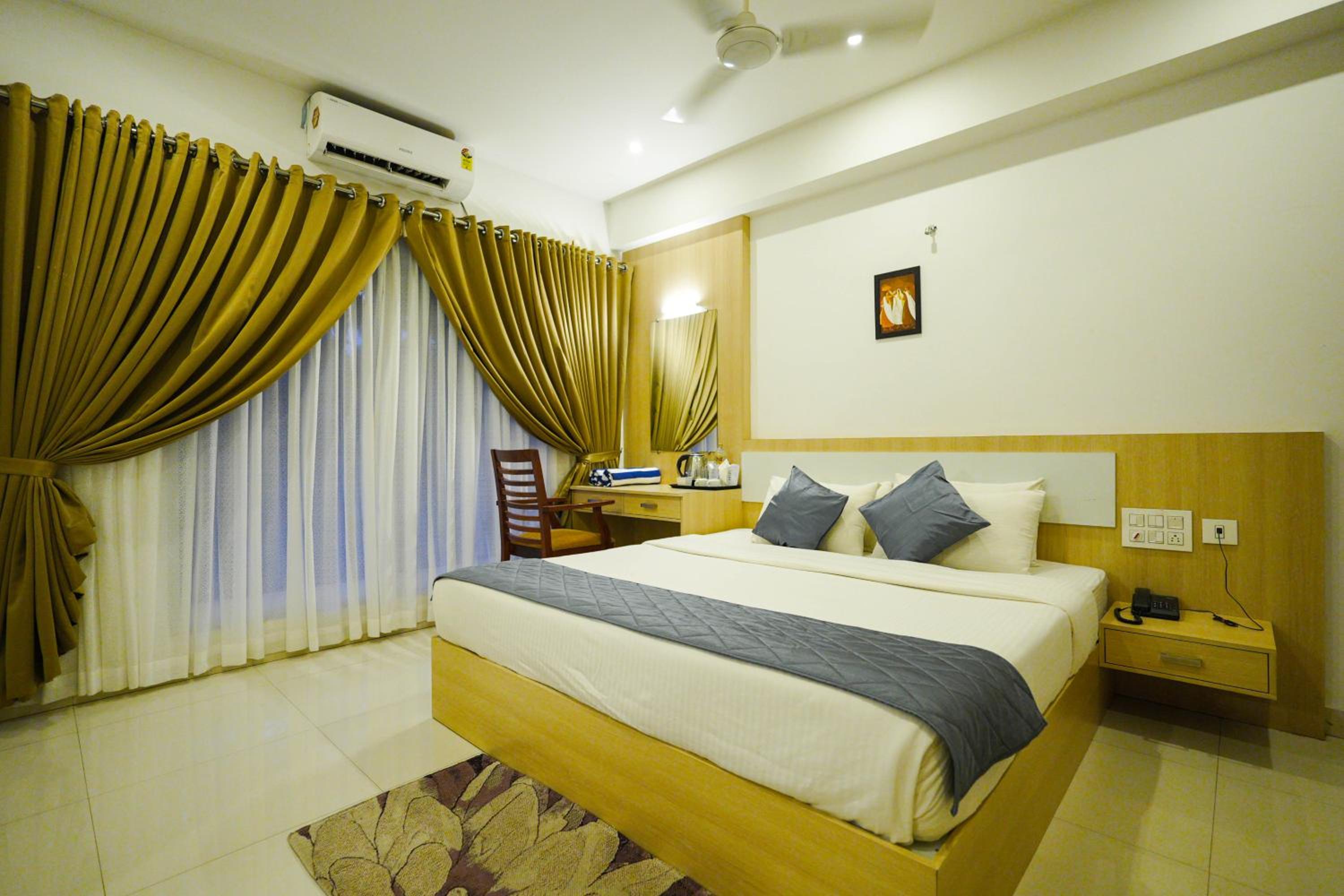 Deluxe Double Room - Photo 7