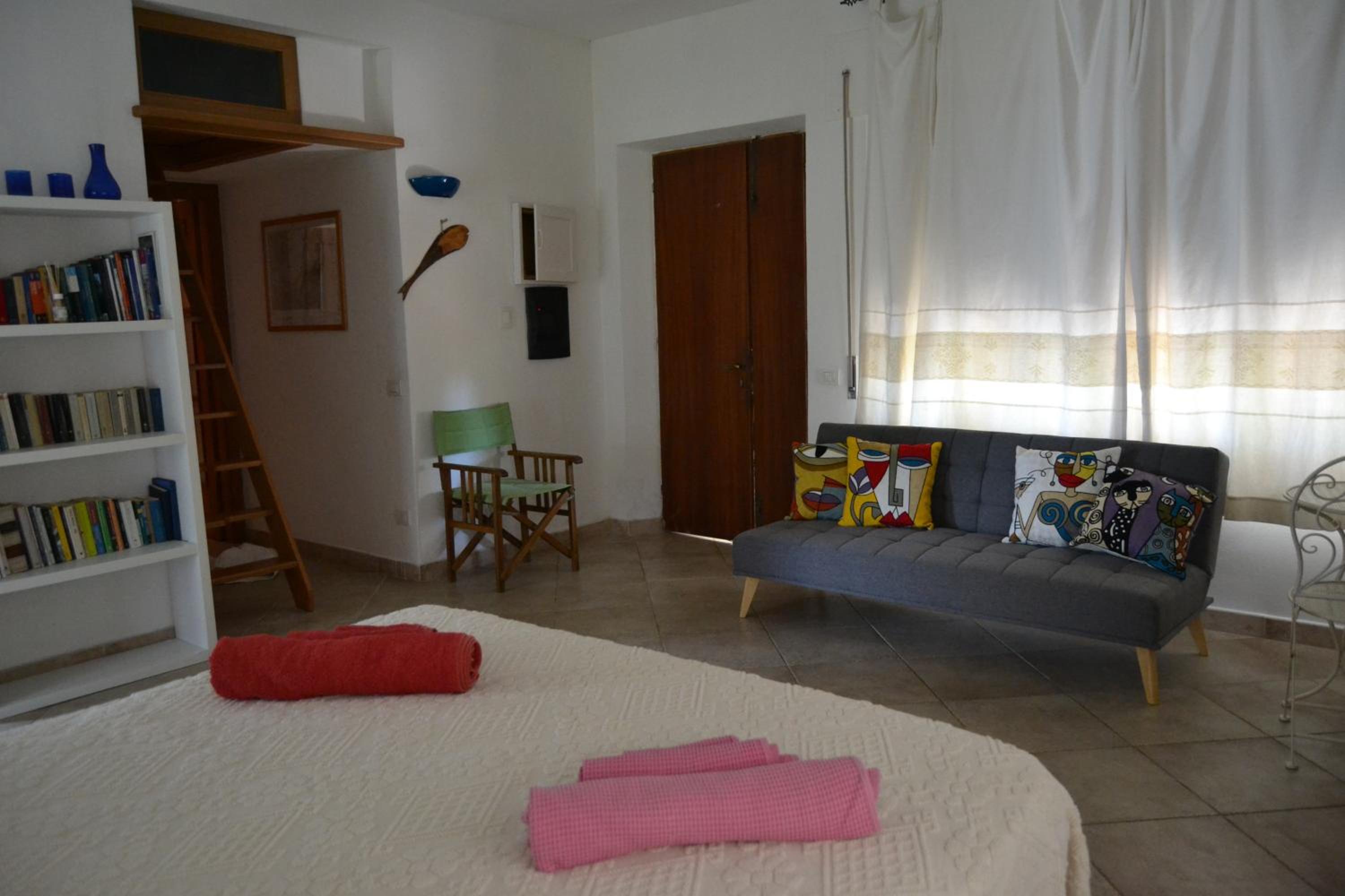 Annex Double Room with Patio photo 1